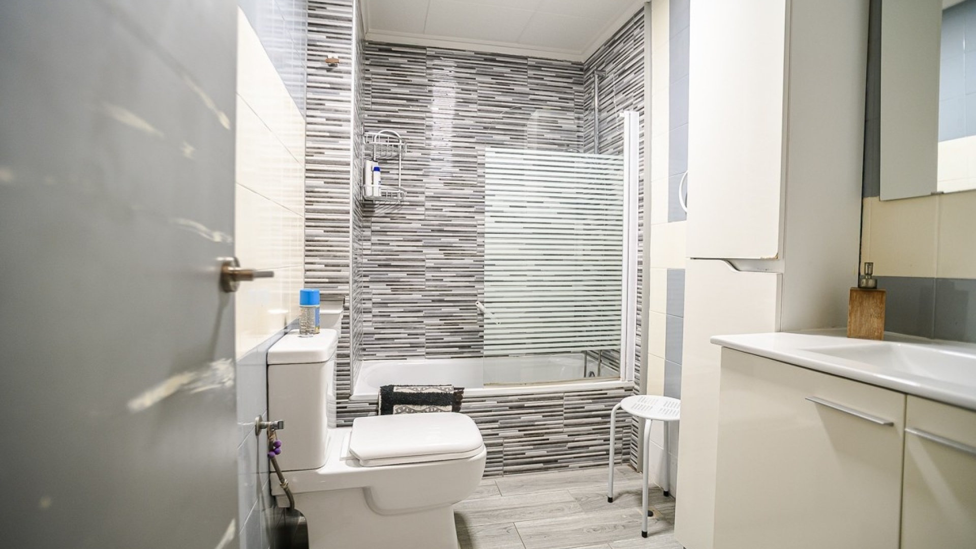 Resale - Apartment - Torrevieja - Torrevieja Centro