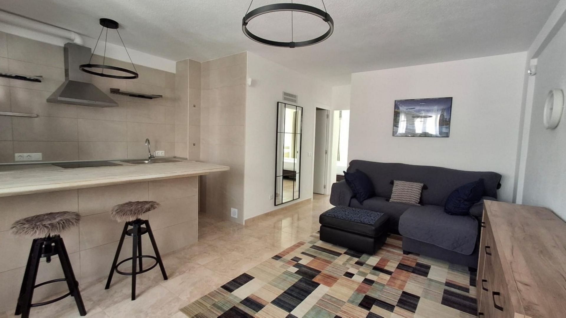 Resale - Apartment - Torrevieja - Torrevieja Centro