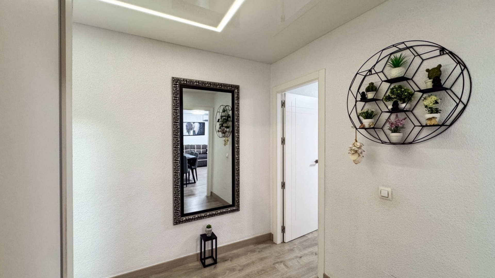 Resale - Apartment - Torrevieja - Torrevieja Centro