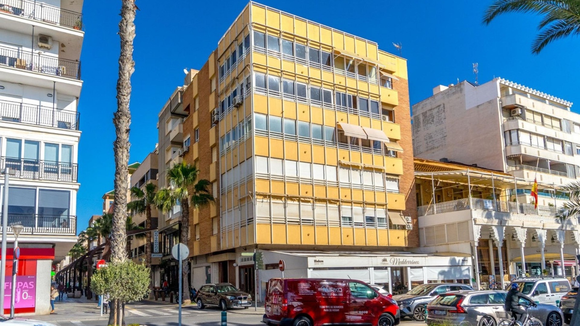 Resale - Apartment - Torrevieja - Torrevieja Centro