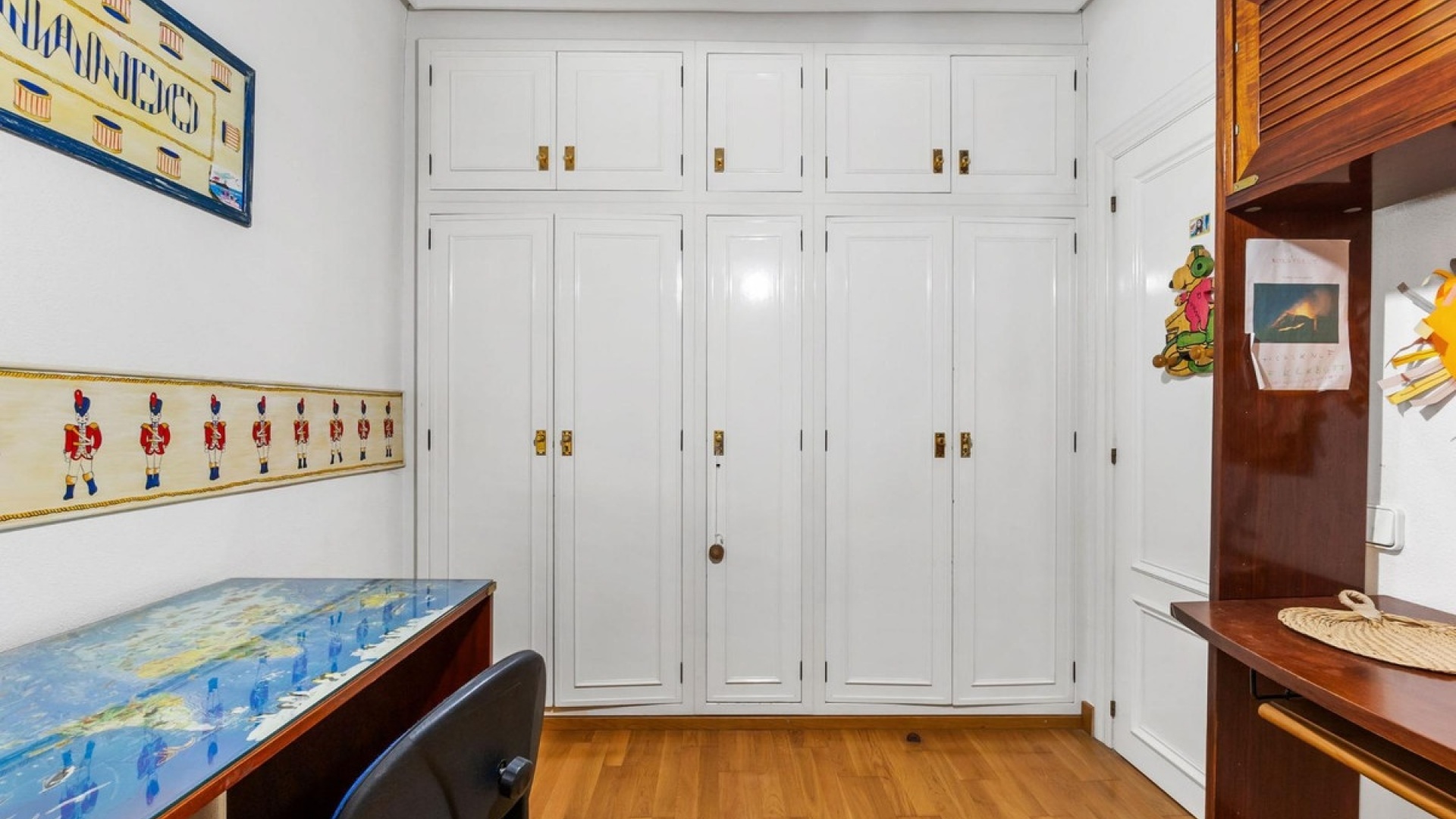 Resale - Apartment - Torrevieja - Torrevieja Centro