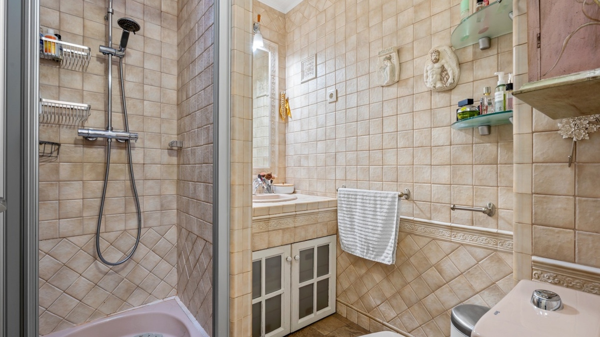 Resale - Apartment - Torrevieja - Torrevieja Centro