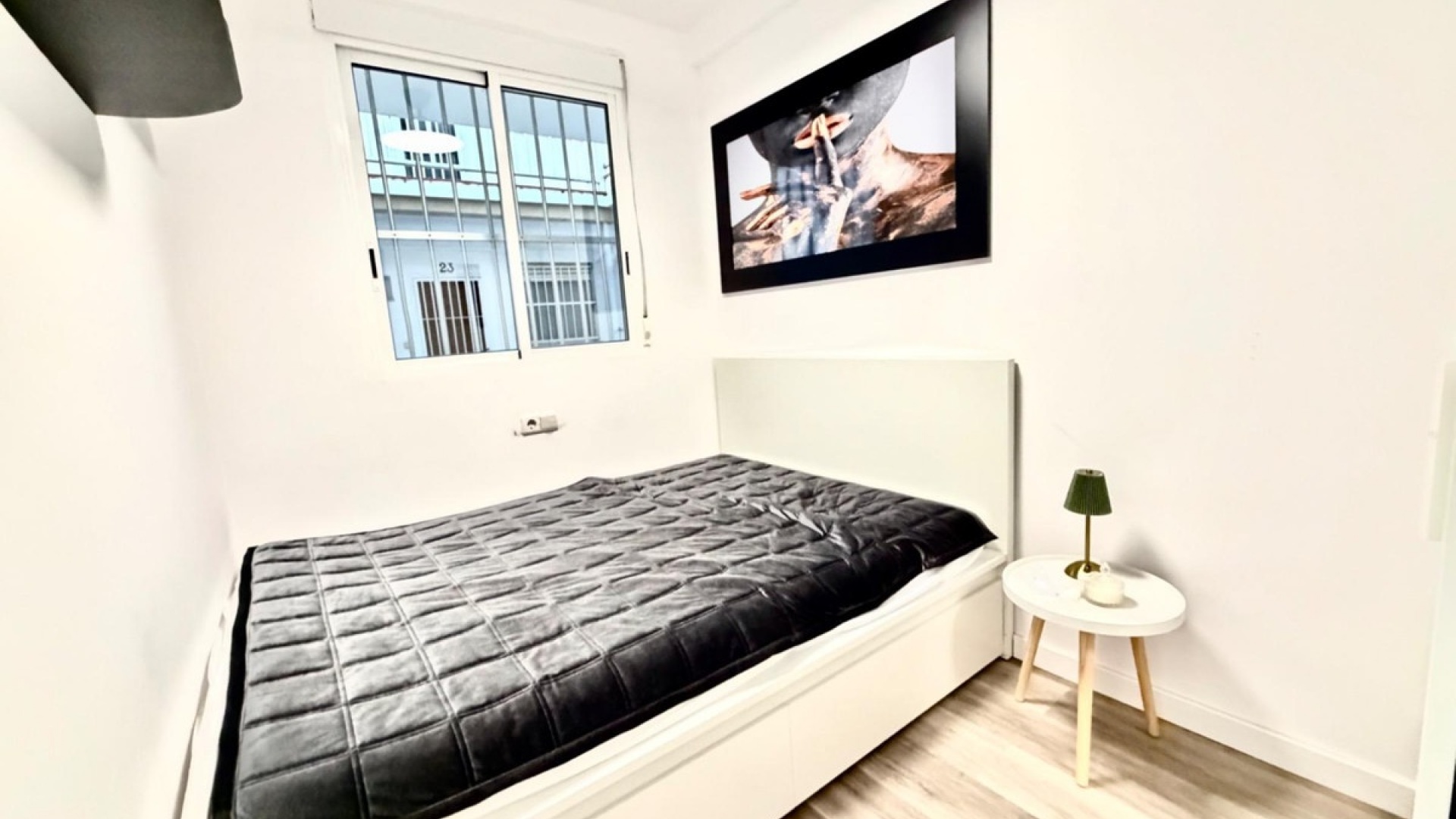Resale - Apartment - Torrevieja - Torrevieja Centro