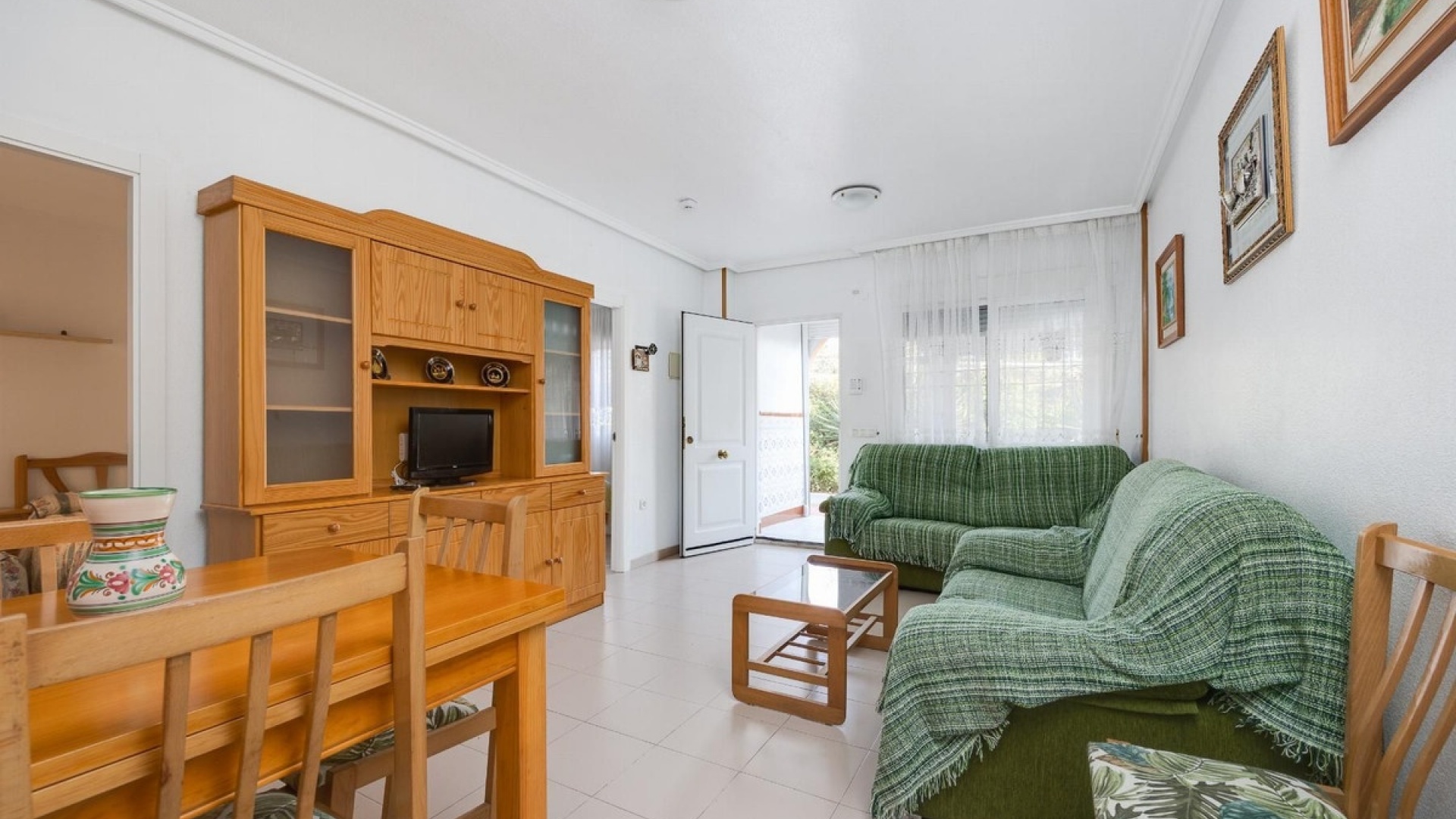 Resale - Apartment - Torrevieja - Torrevieja Centro