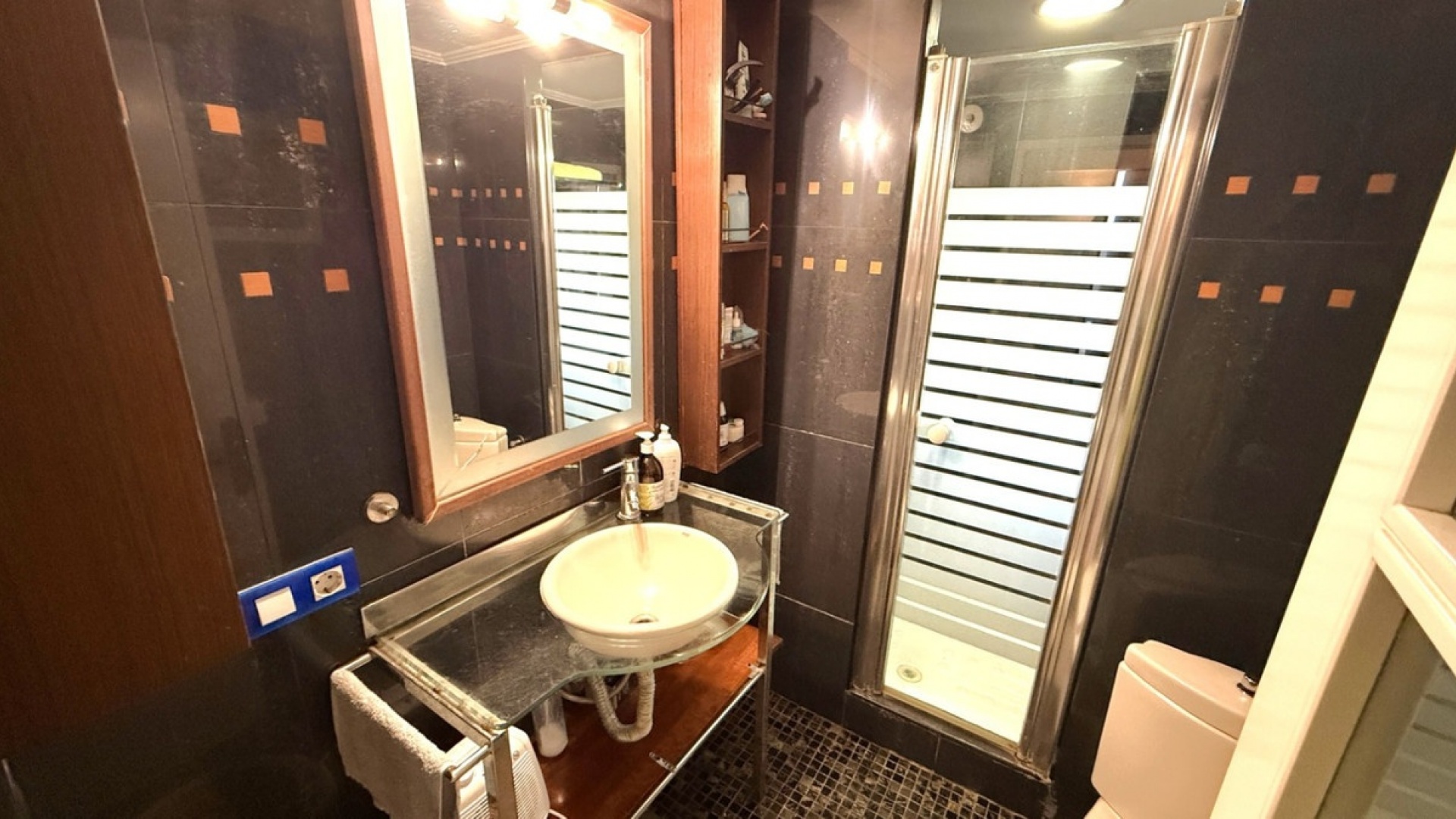 Resale - Apartment - Torrevieja - Torrevieja Centro