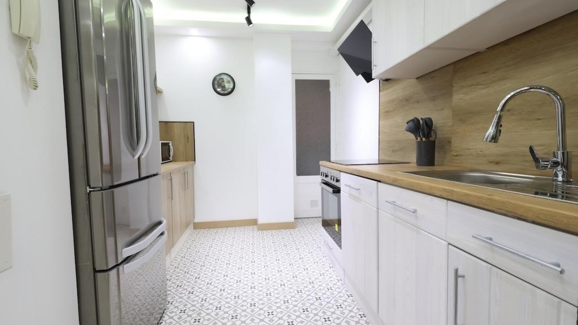 Resale - Apartment - Torrevieja - Torrevieja Centro