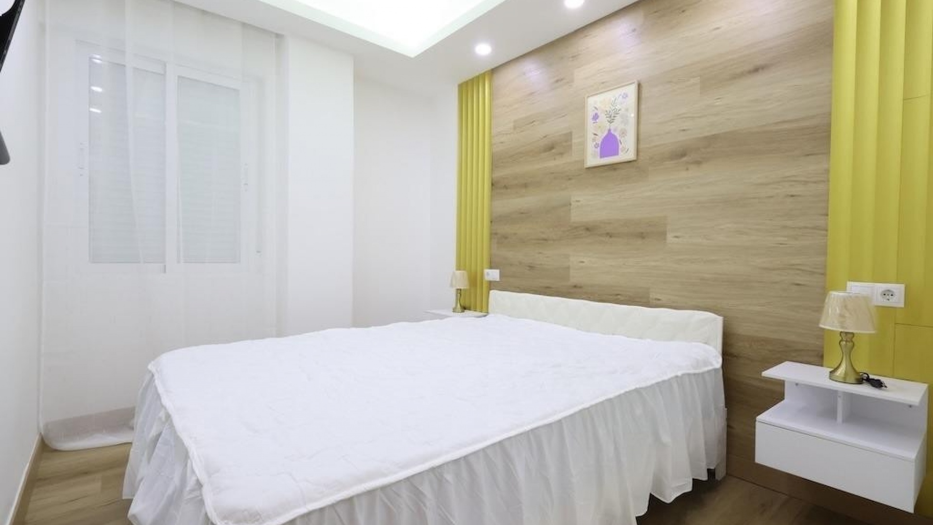 Resale - Apartment - Torrevieja - Torrevieja Centro