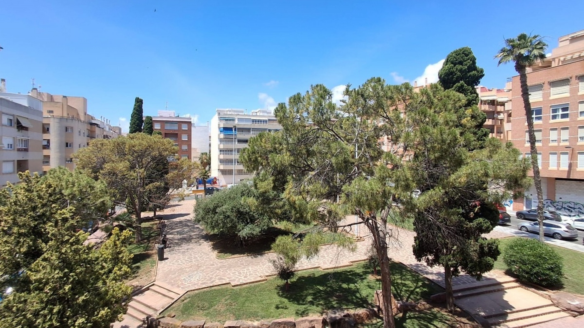 Resale - Apartment - Torrevieja - Torrevieja Centro