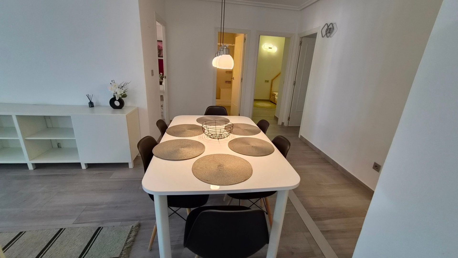 Resale - Apartment - Torrevieja - Torrevieja Centro