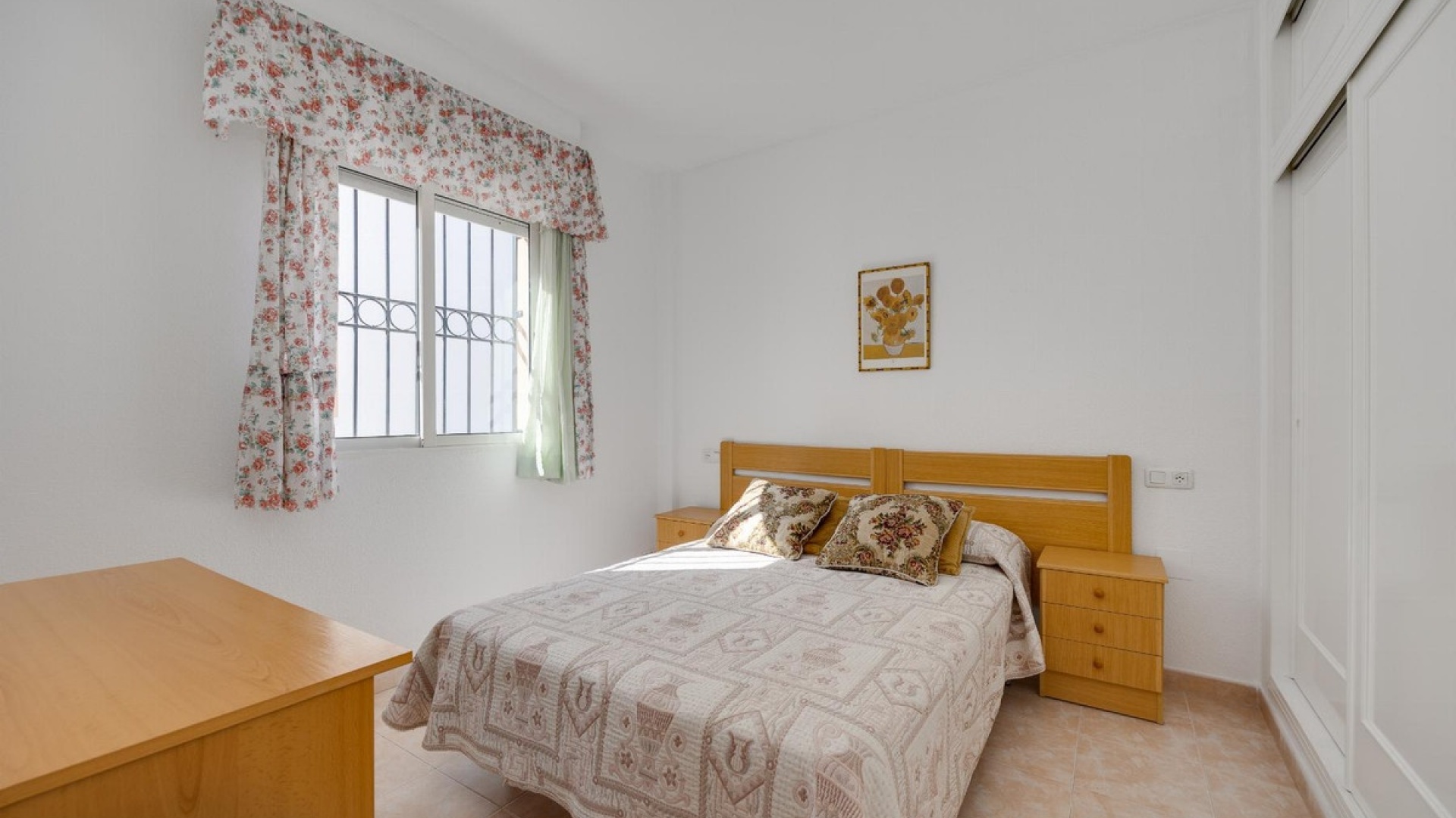 Resale - Apartment - Torrevieja - Torrevieja Centro