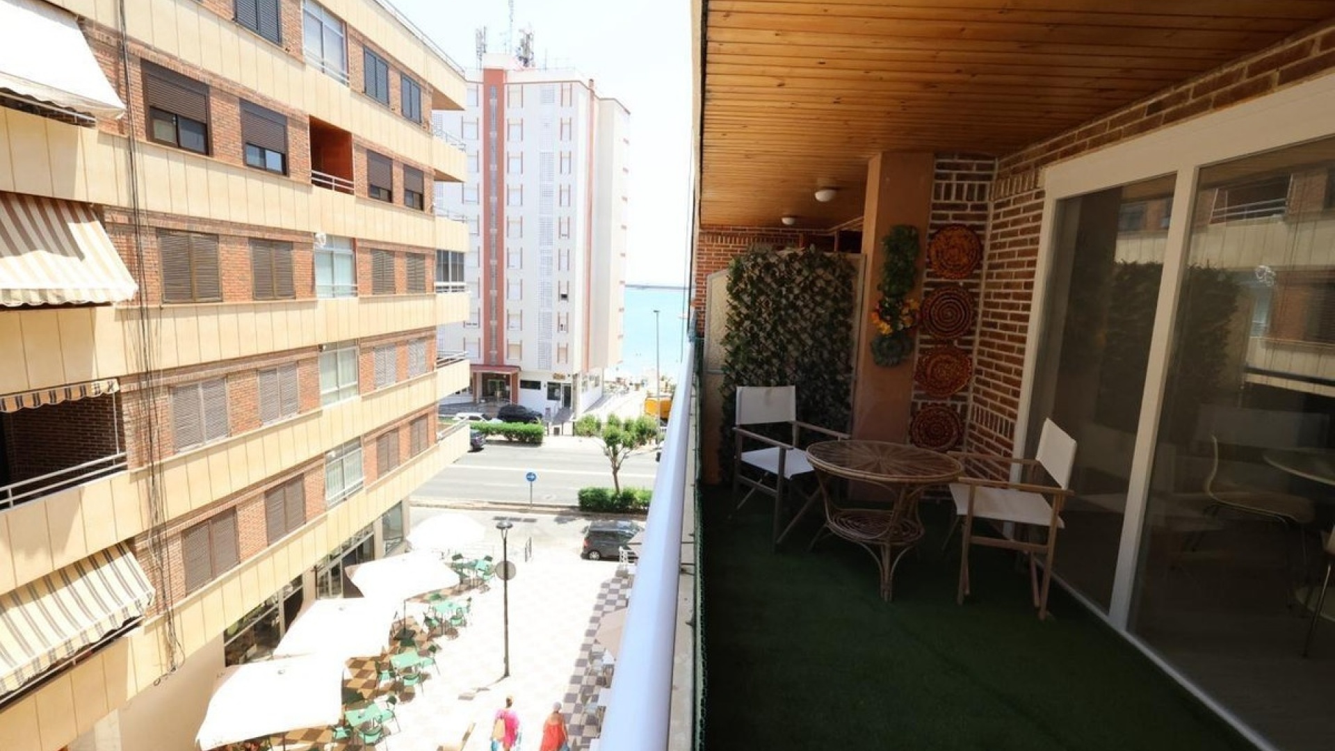 Resale - Apartment - Torrevieja - Torrevieja Centro