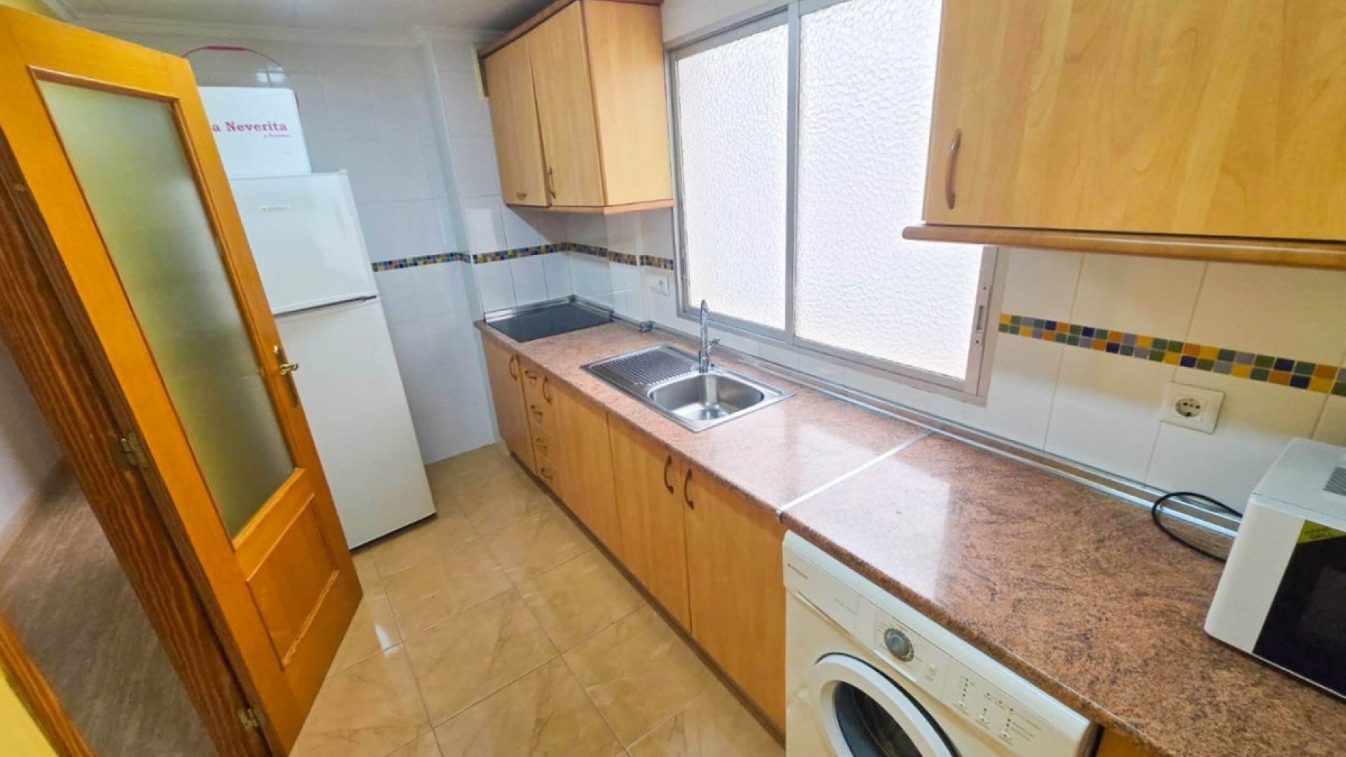 Resale - Apartment - Torrevieja - Torrevieja Centro