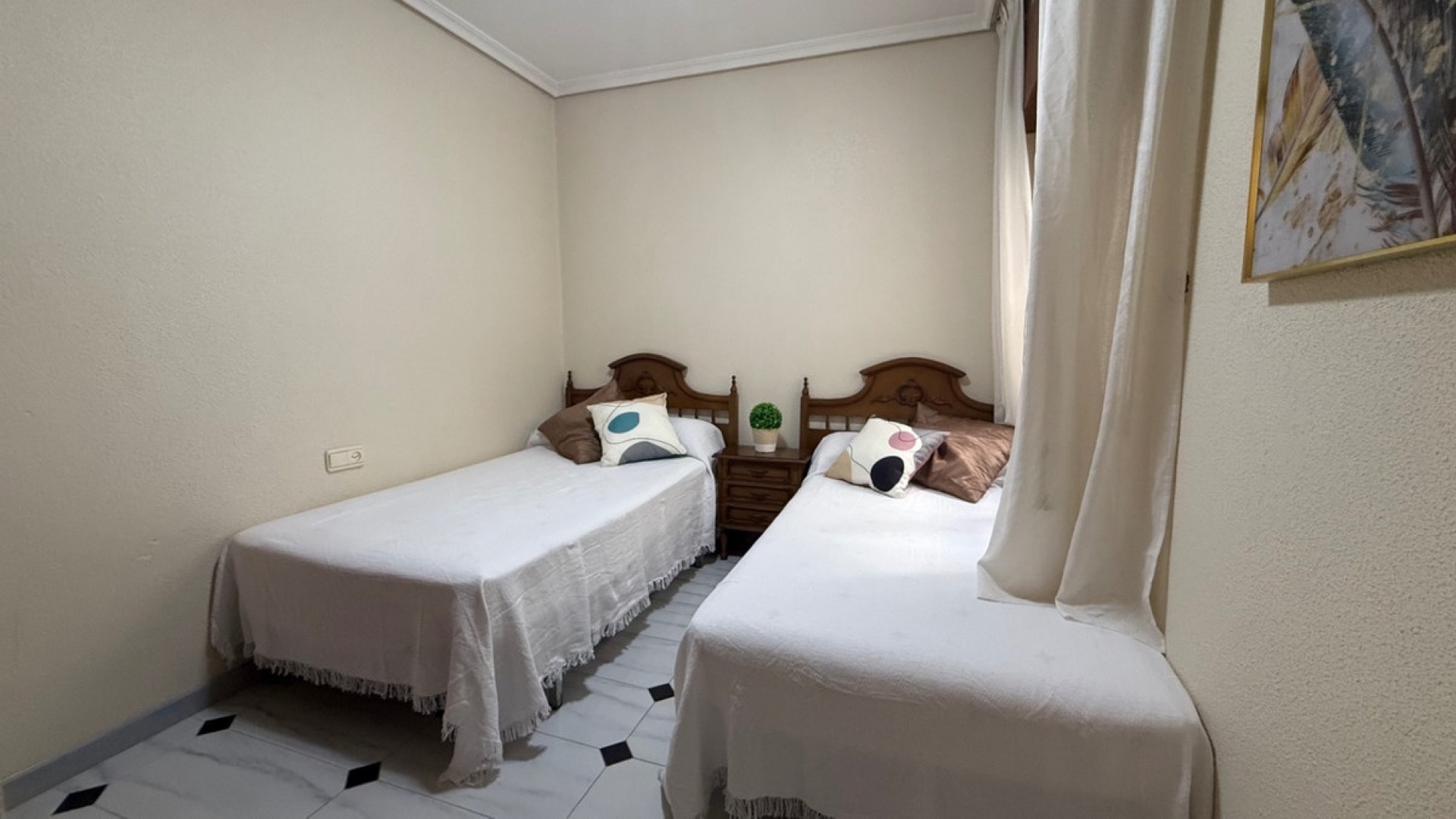 Resale - Apartment - Torrevieja - Torrevieja Centro
