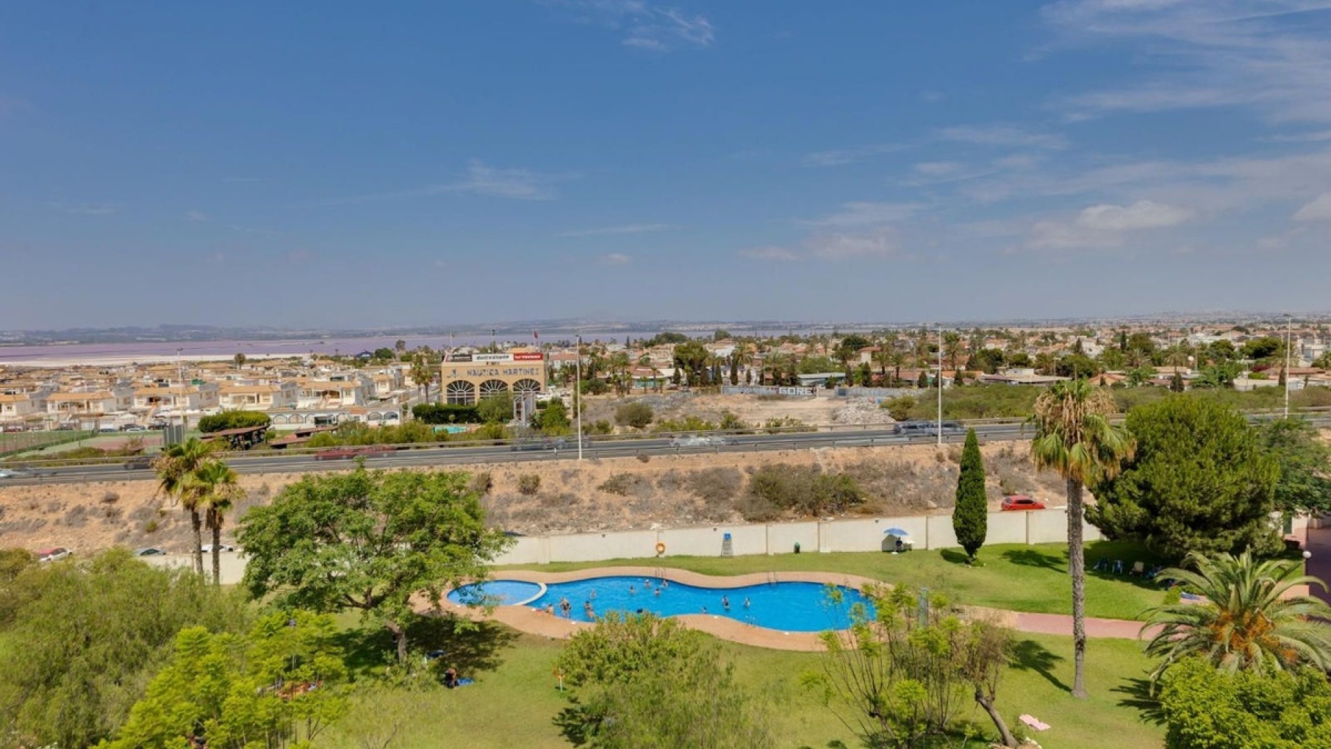 Resale - Apartment - Torrevieja - Torrevieja Centro