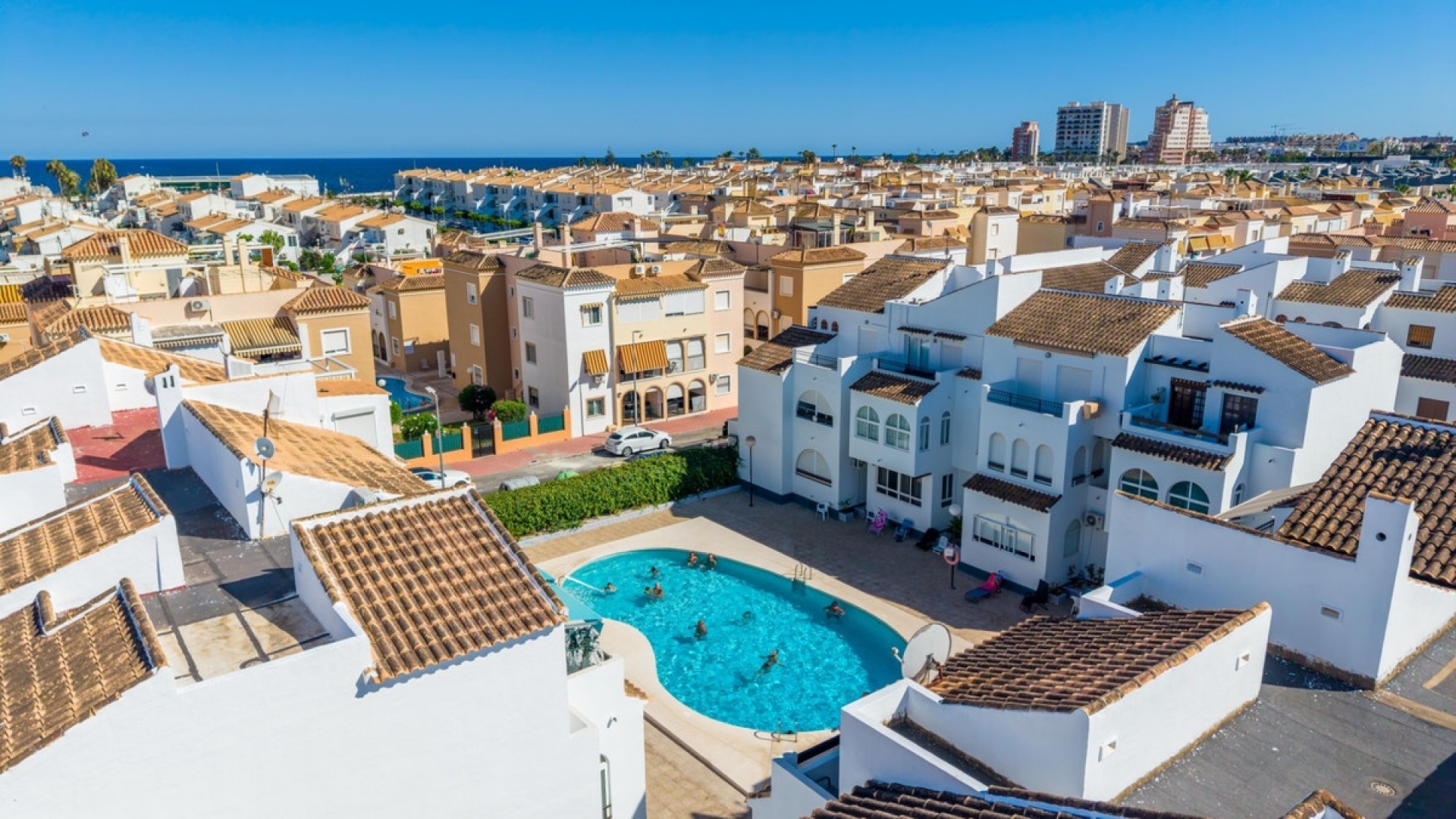 Resale - Apartment - Torrevieja - Torrevieja Centro