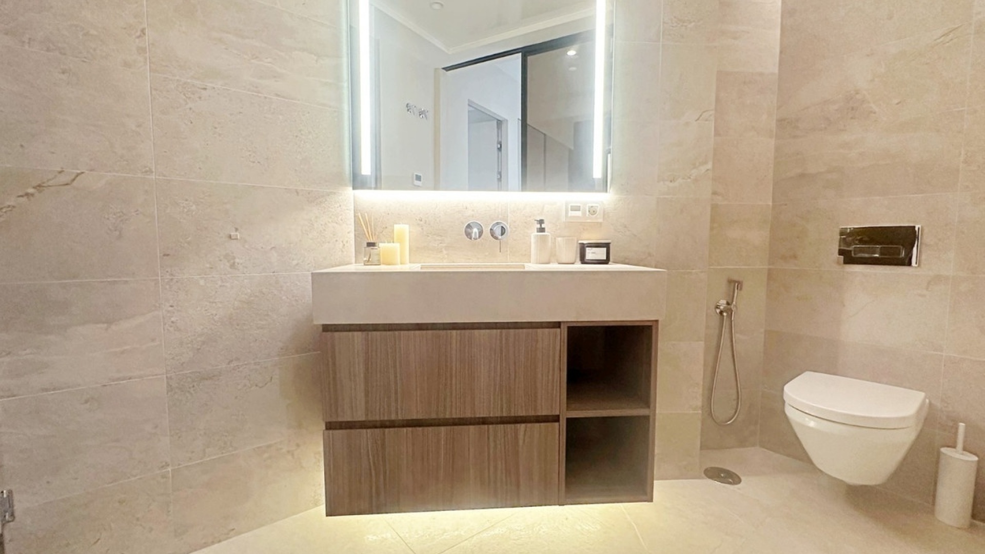 Resale - Apartment - Torrevieja - Torrevieja Centro