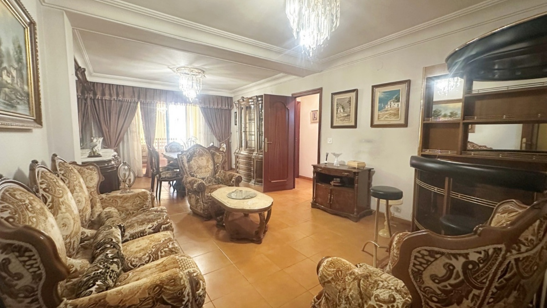 Resale - Apartment - Torrevieja - Torrevieja Centro