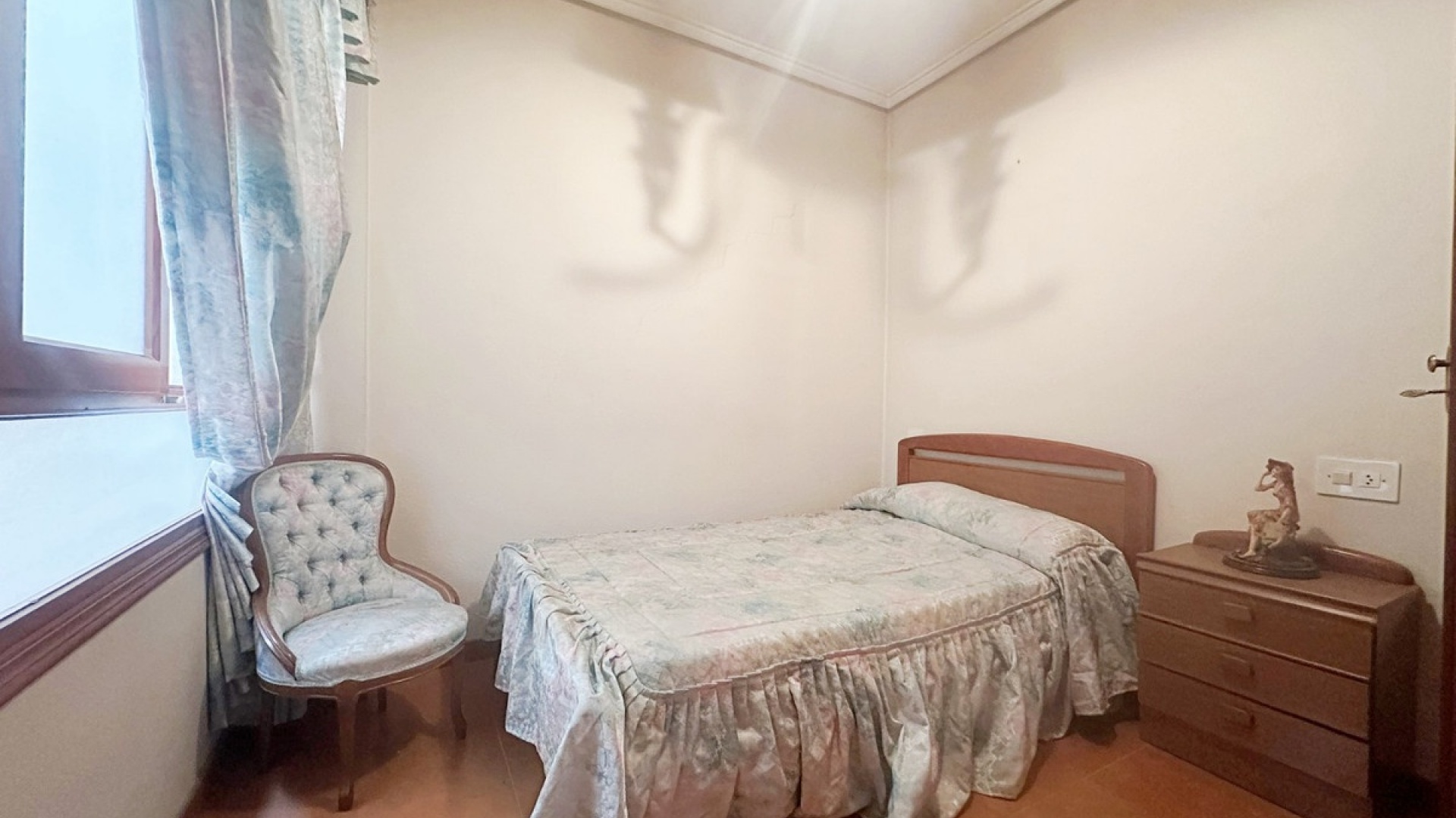 Resale - Apartment - Torrevieja - Torrevieja Centro