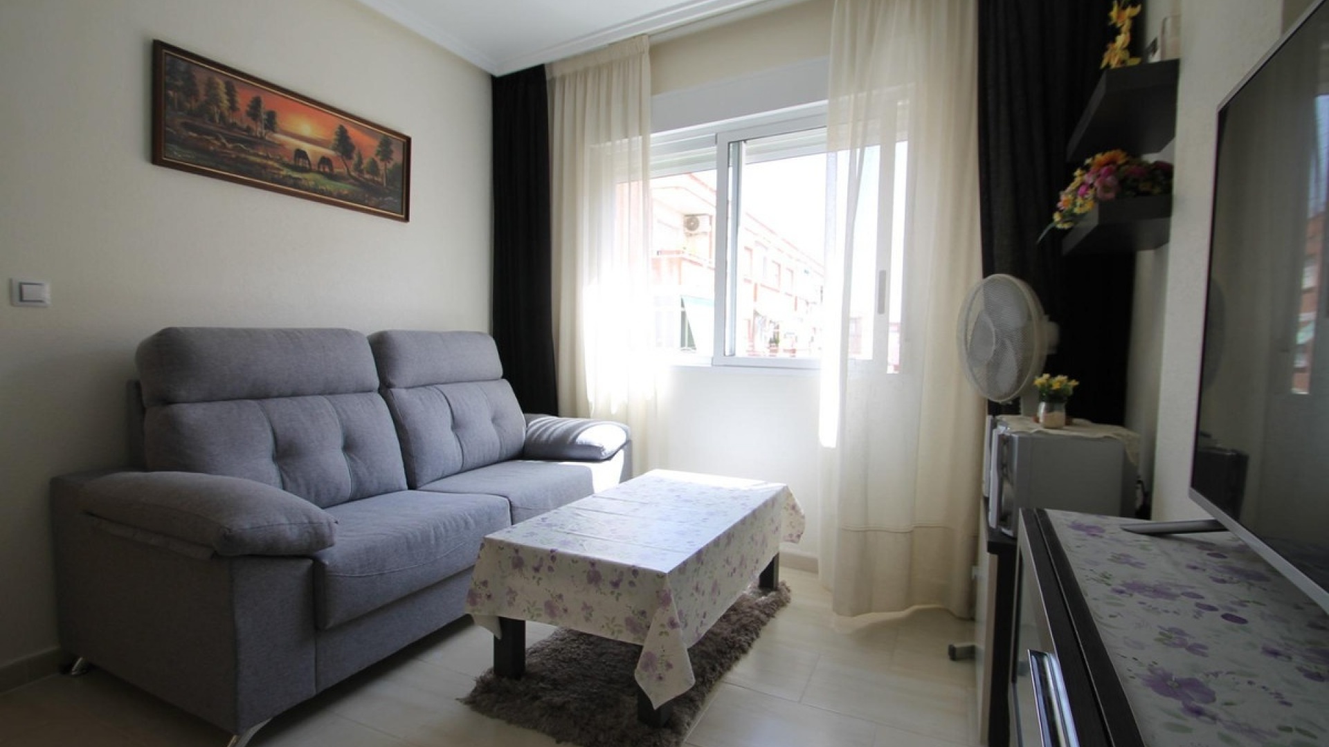 Resale - Apartment - Torrevieja - Torrevieja Centro
