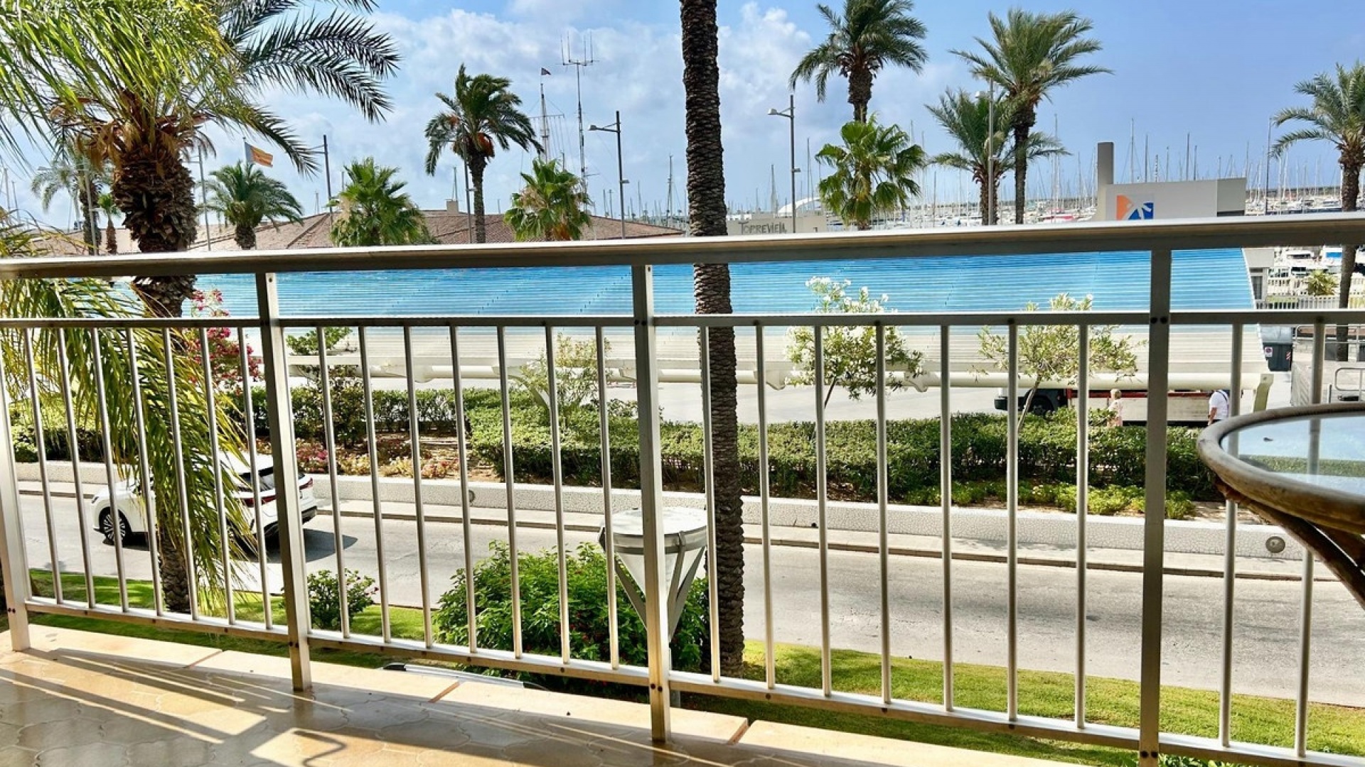 Resale - Apartment - Torrevieja - Torrevieja Centro