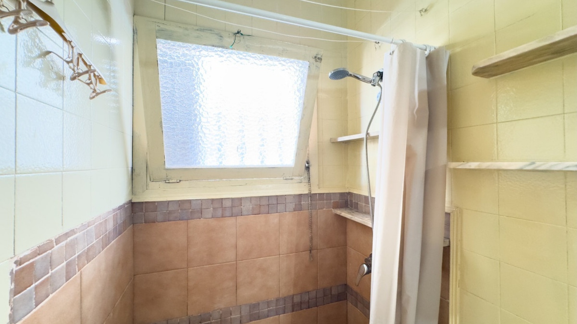Resale - Apartment - Torrevieja - Torrevieja Centro