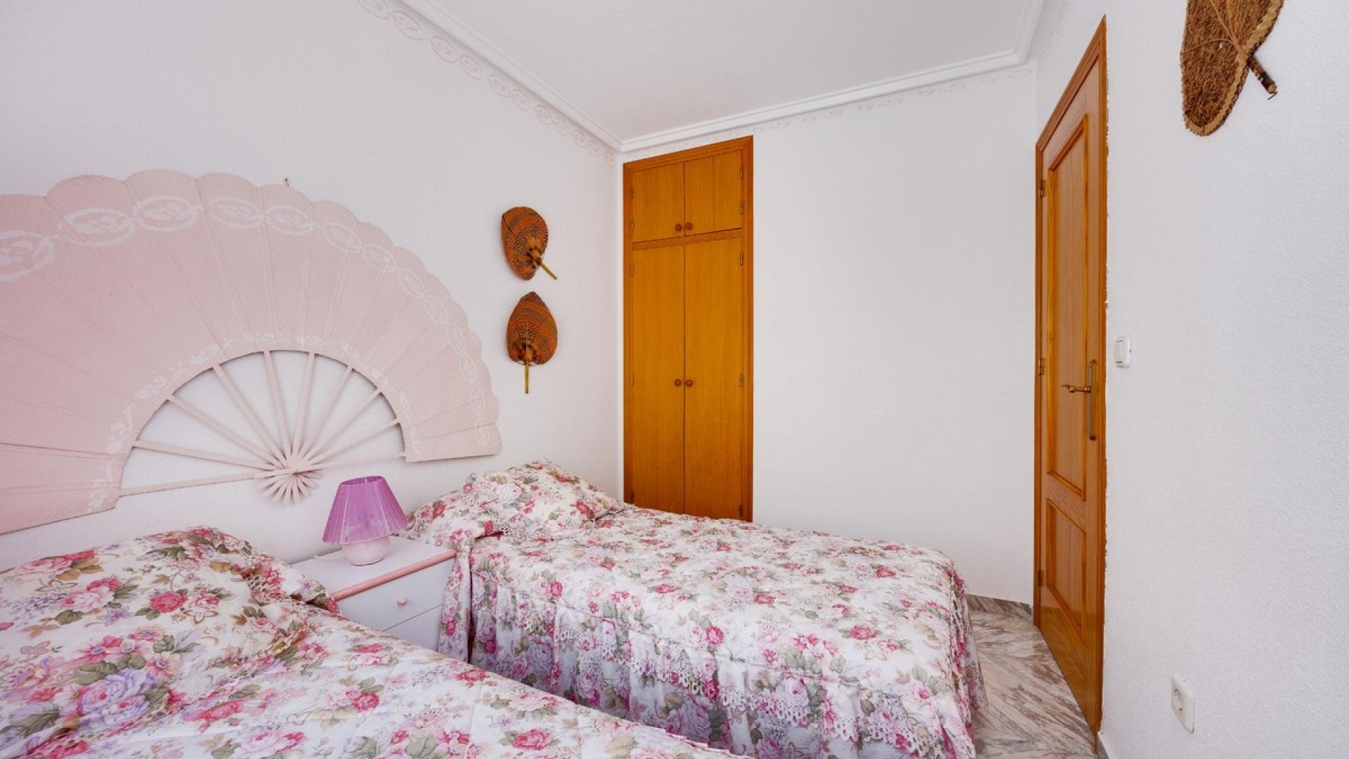 Resale - Apartment - Torrevieja - Torrevieja Centro