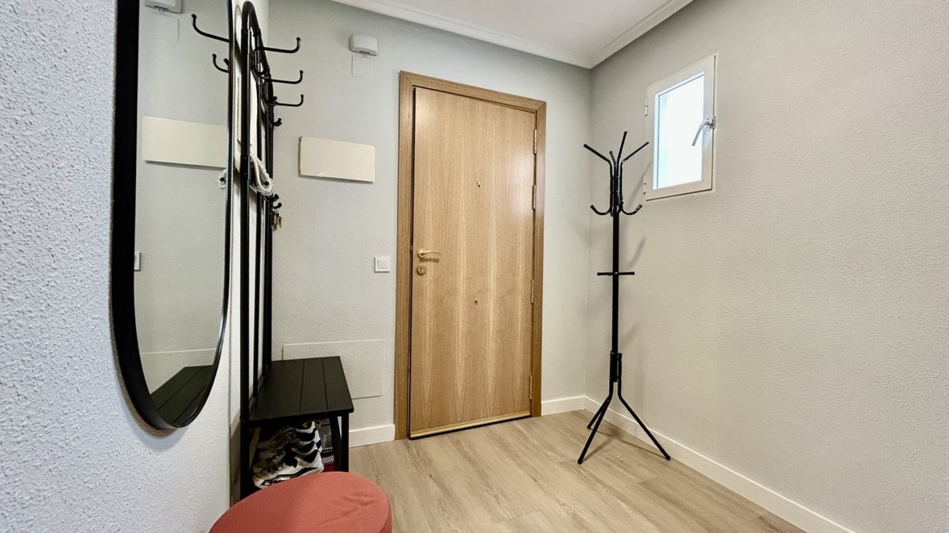 Resale - Apartment - Torrevieja - Torrevieja Centro