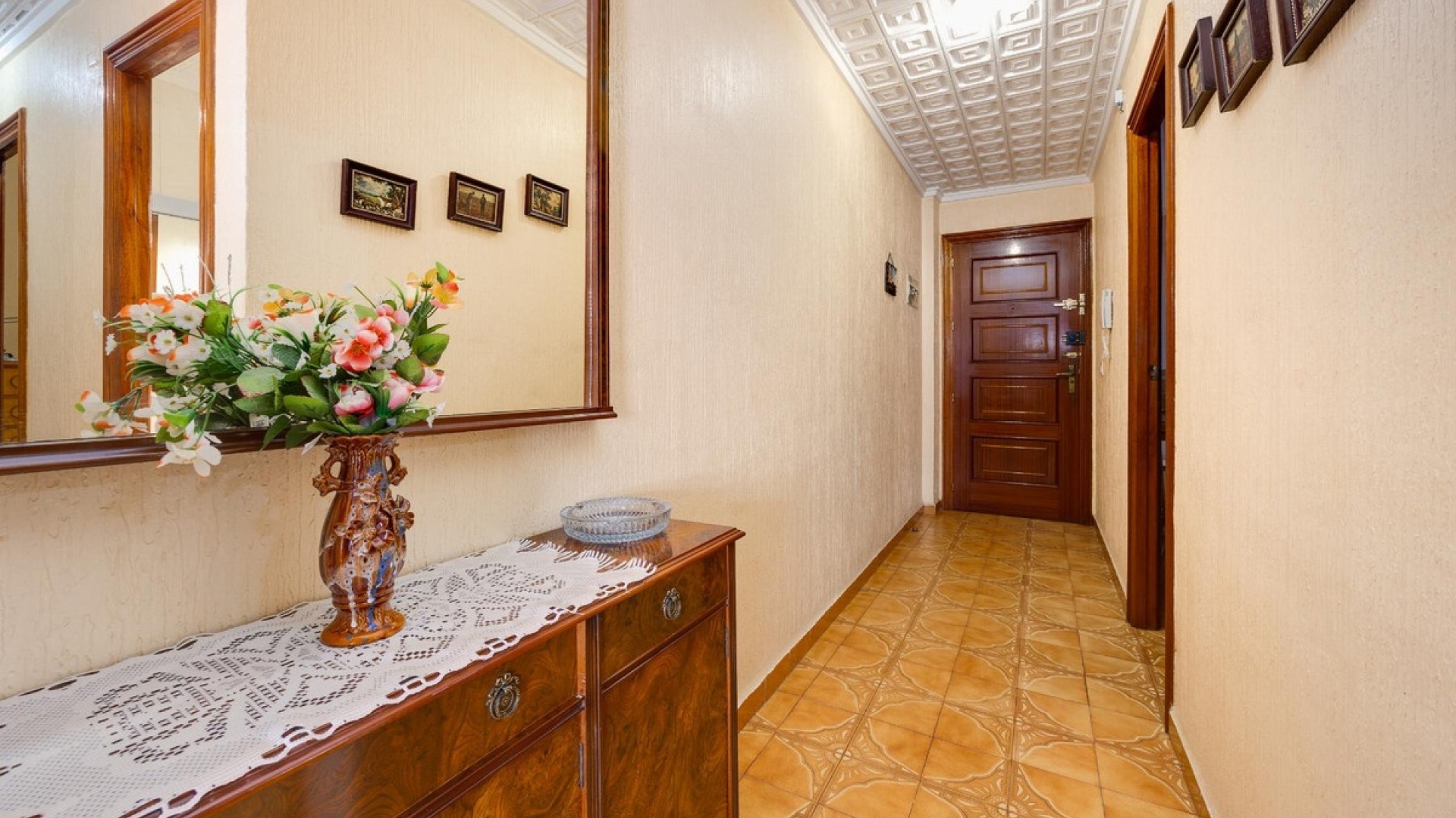 Resale - Apartment - Torrevieja - Torrevieja Centro