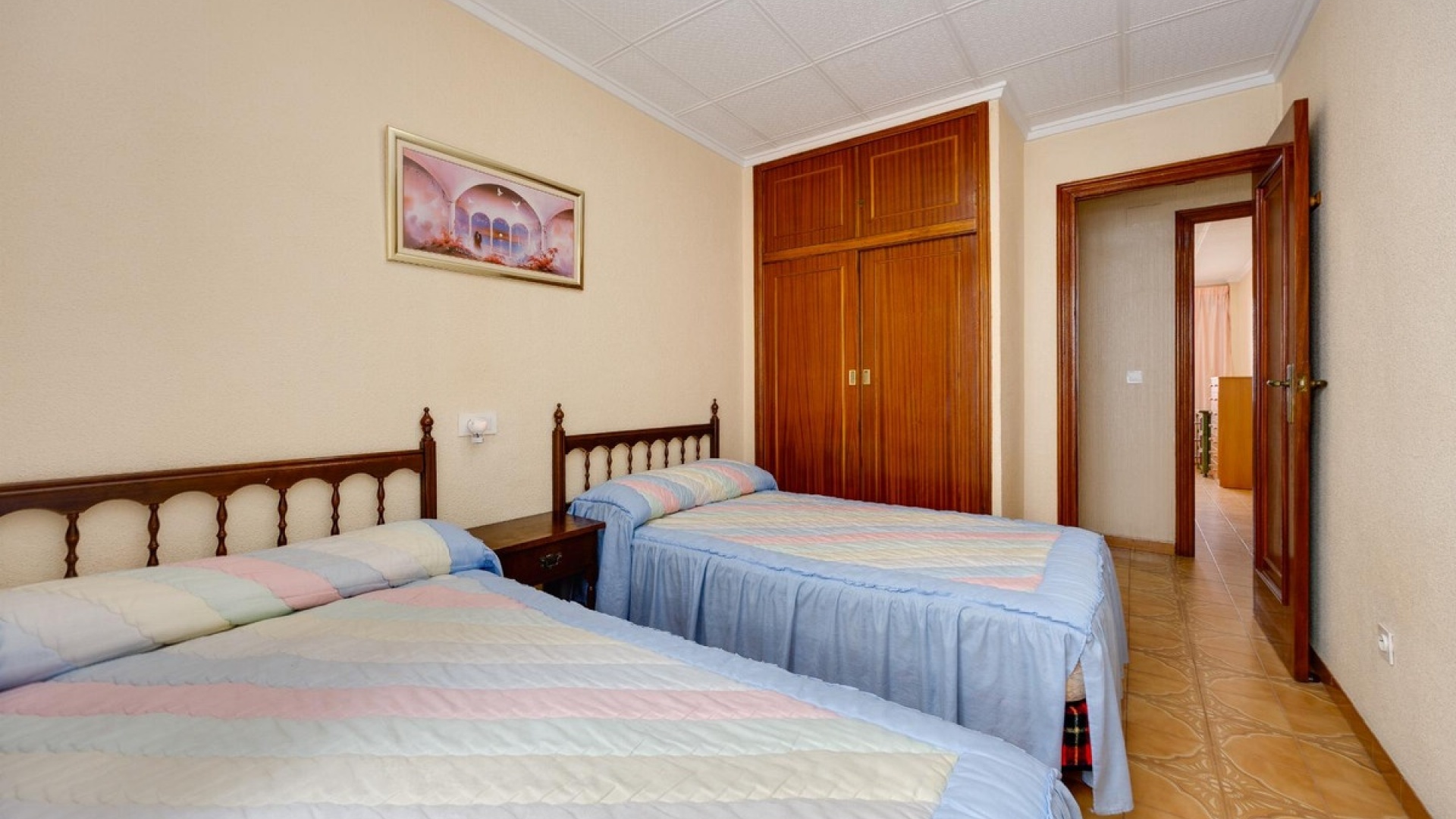 Resale - Apartment - Torrevieja - Torrevieja Centro