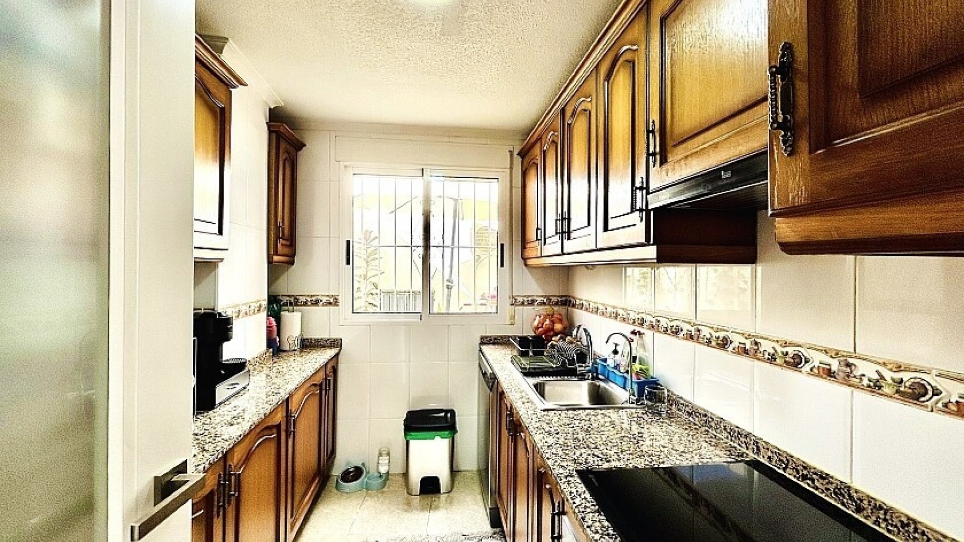 Resale - Apartment - Torrevieja - Torrevieja Centro