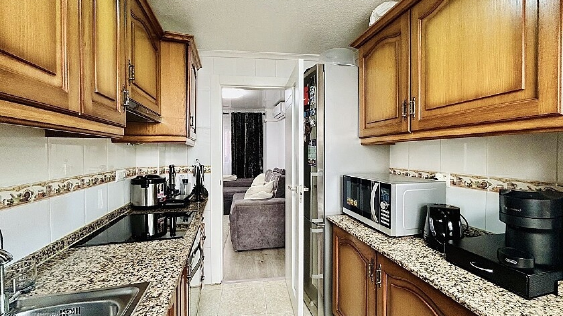 Resale - Apartment - Torrevieja - Torrevieja Centro