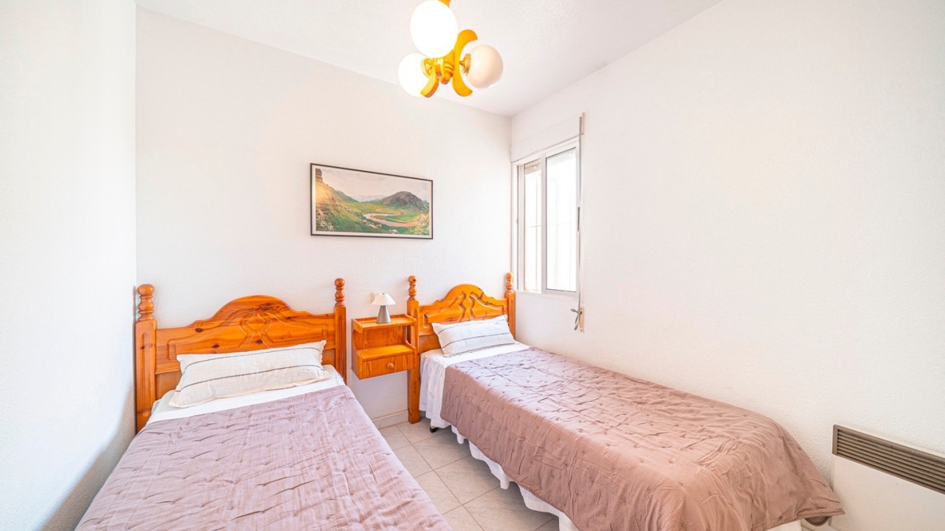 Resale - Apartment - Torrevieja - Torrevieja Centro