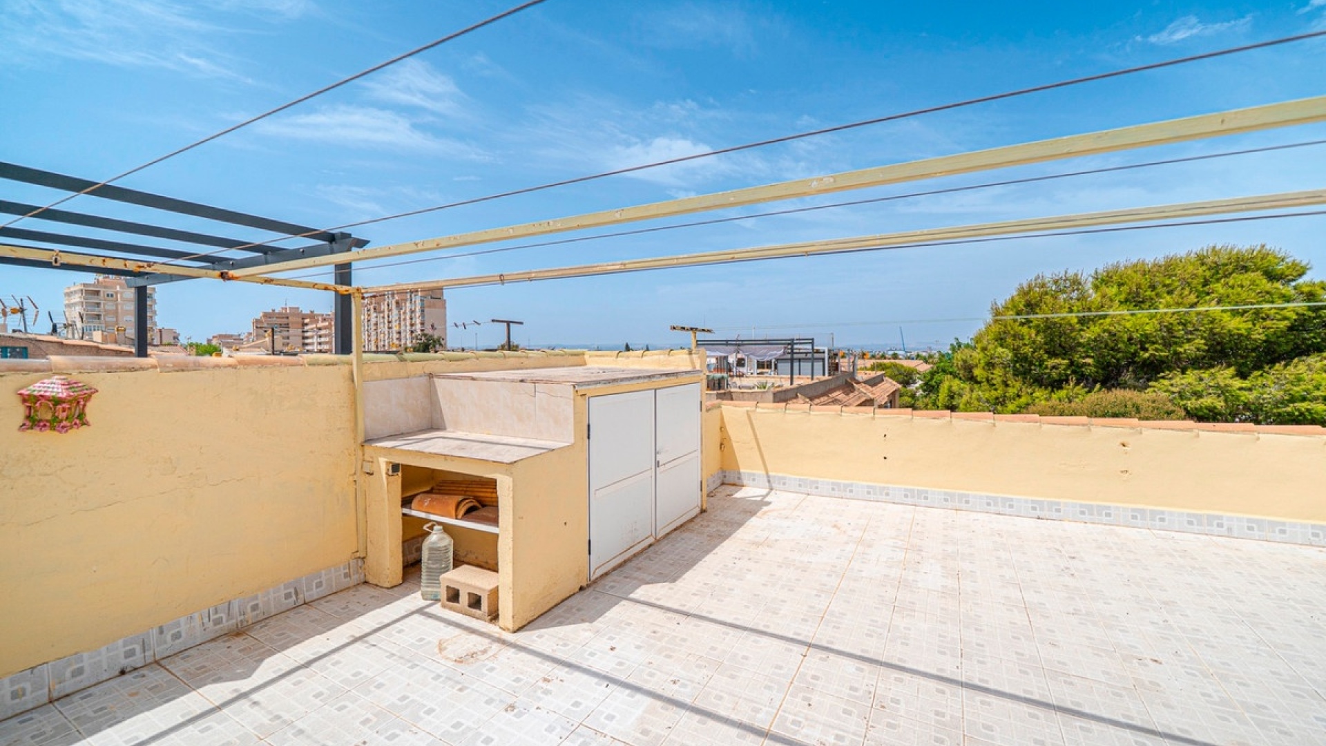 Resale - Apartment - Torrevieja - Torrevieja Centro