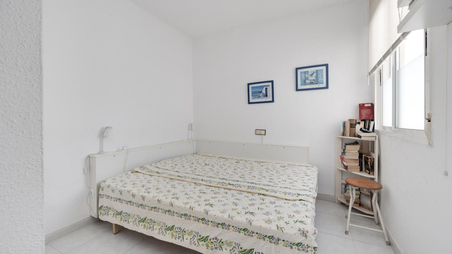 Resale - Apartment - Torrevieja - Torrevieja Centro