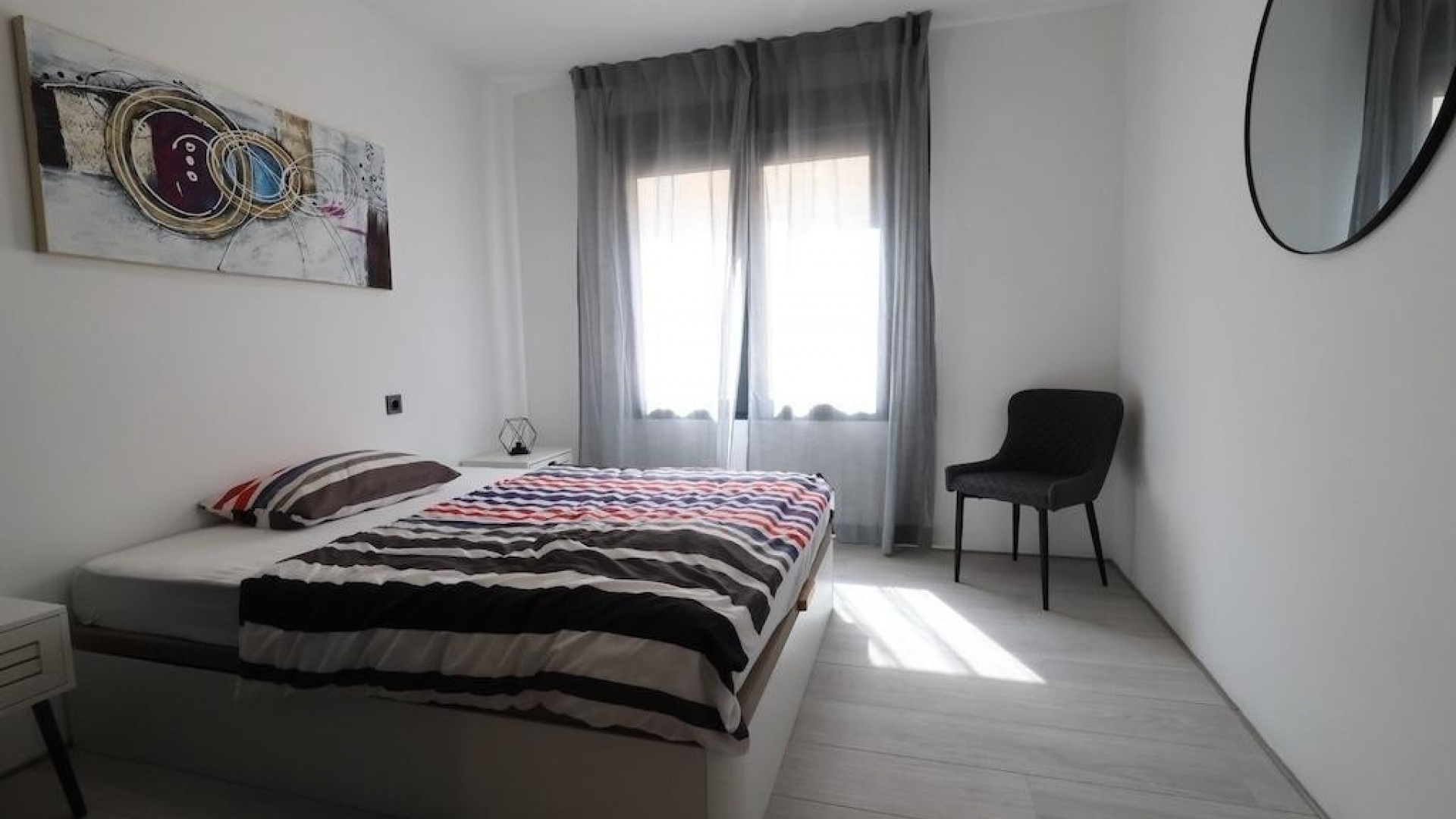 Resale - Apartment - Torrevieja - Torrevieja Centro