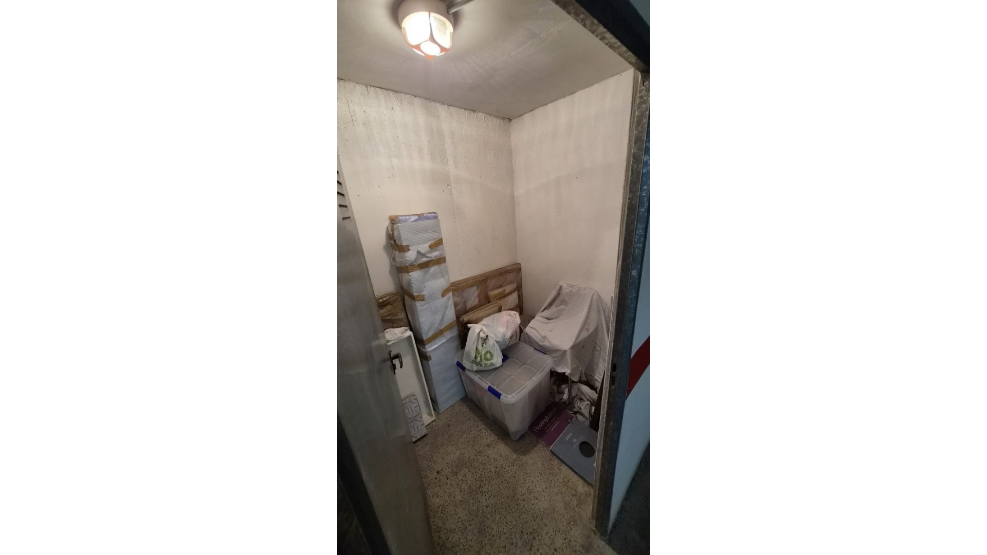 Resale - Apartment - Torrevieja - Torrevieja Centro