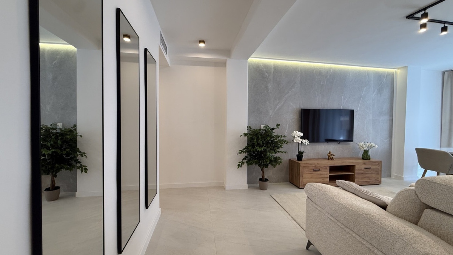 Resale - Apartment - Torrevieja - Torrevieja Centro