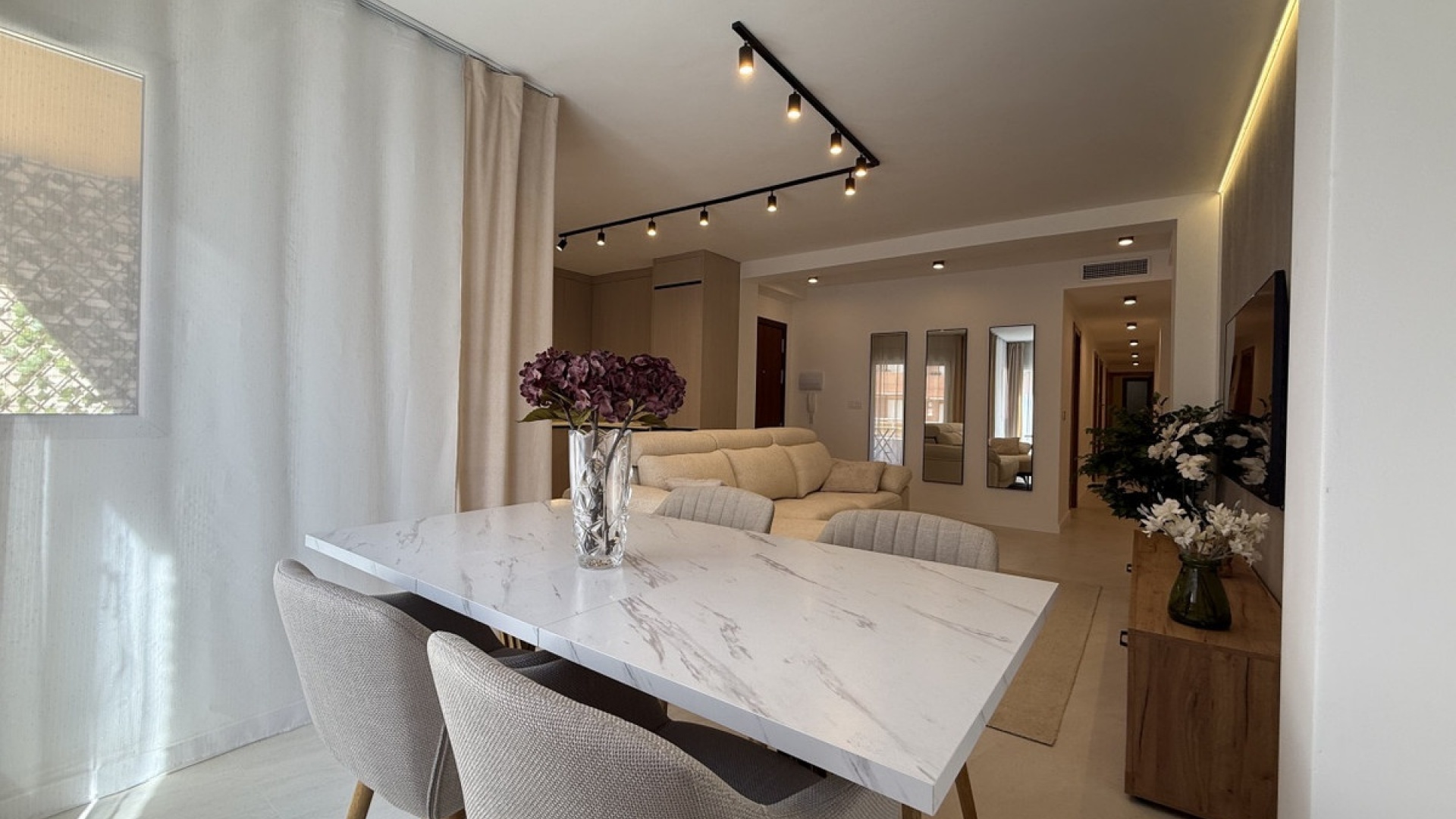 Resale - Apartment - Torrevieja - Torrevieja Centro