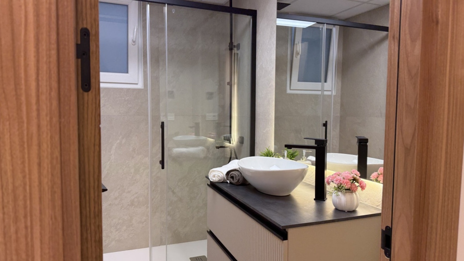 Resale - Apartment - Torrevieja - Torrevieja Centro