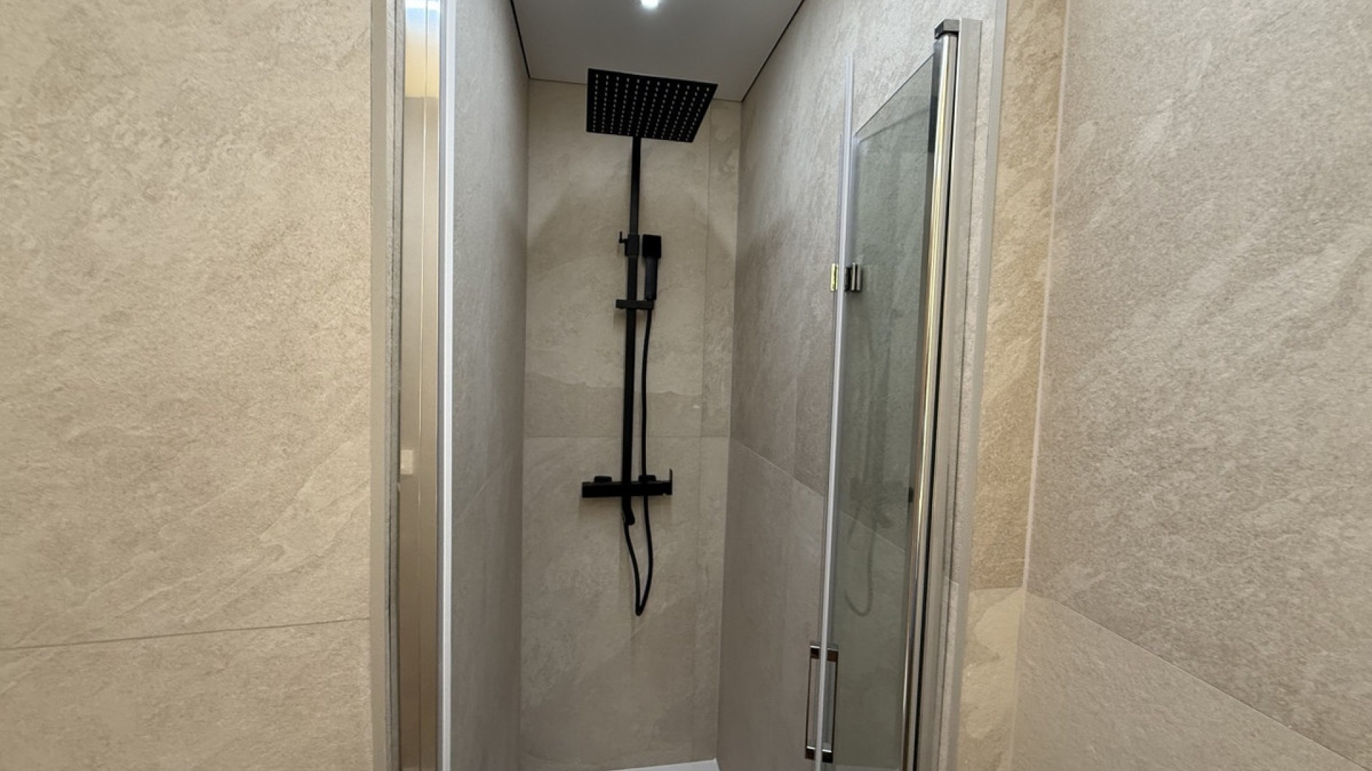 Resale - Apartment - Torrevieja - Torrevieja Centro