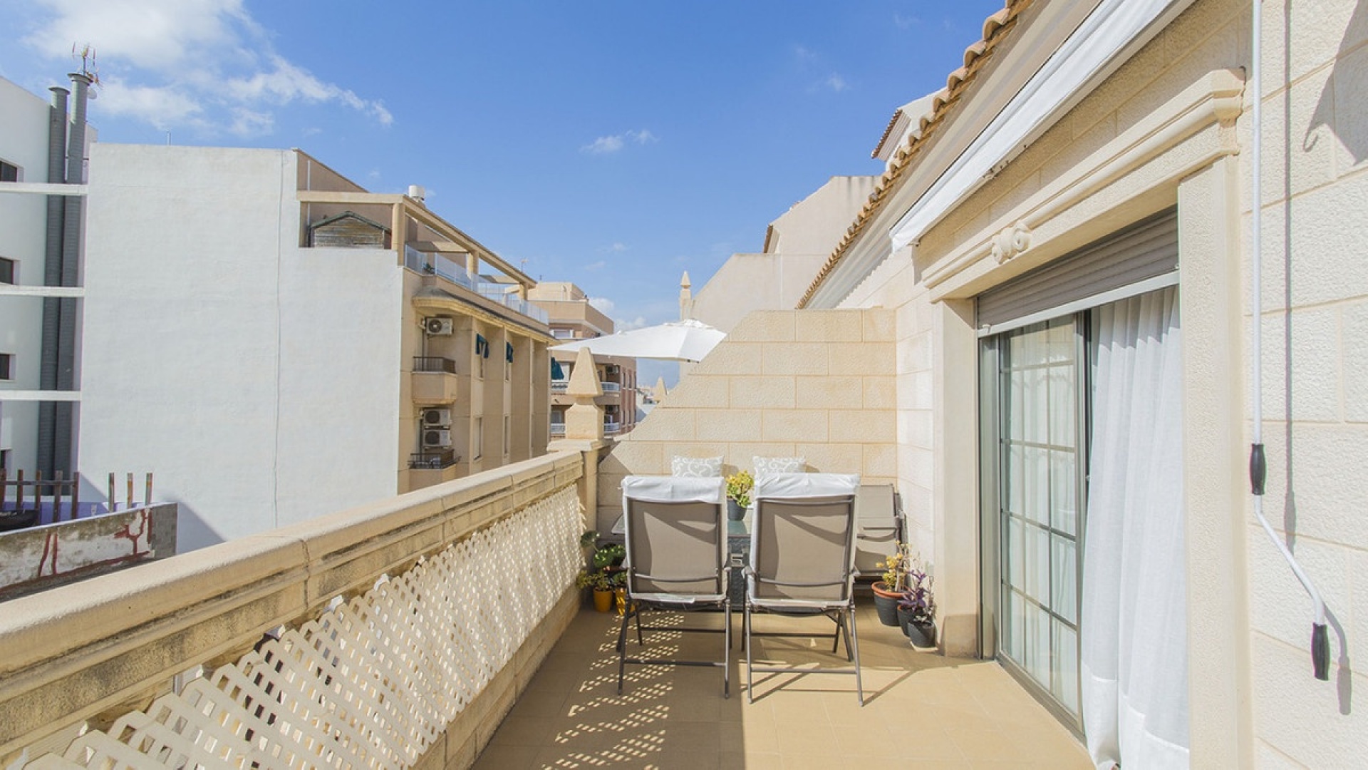 Resale - Apartment - Torrevieja - Torrevieja Centro