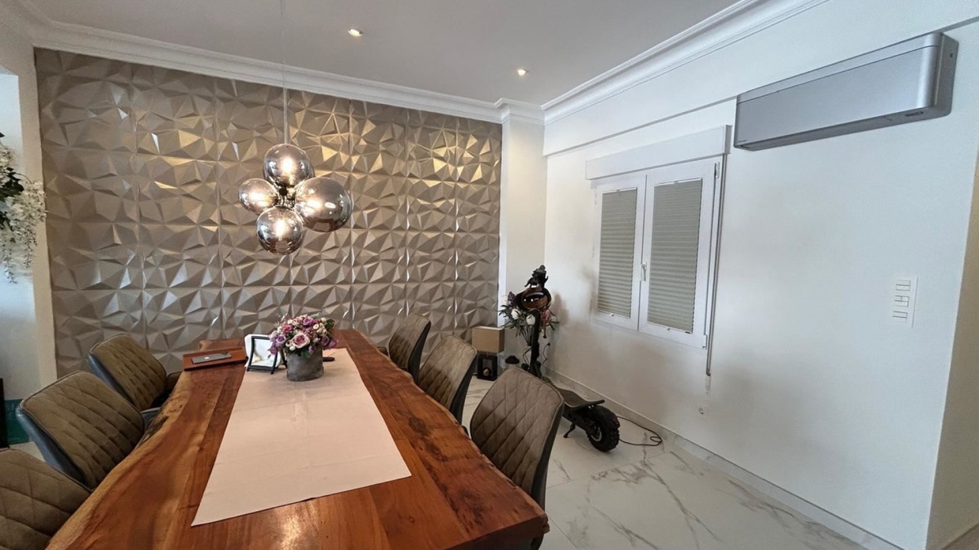 Resale - Apartment - Torrevieja - Torrevieja Centro