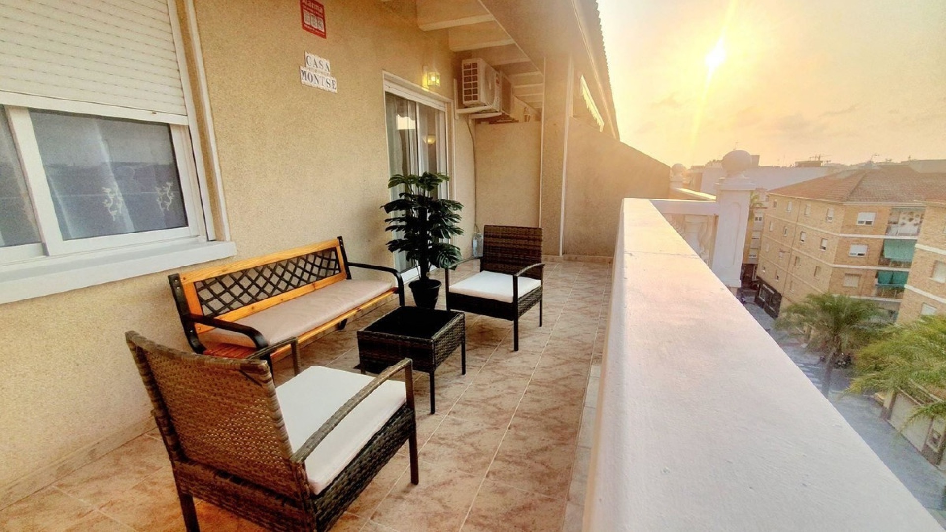 Resale - Apartment - Torrevieja - Torrevieja Centro