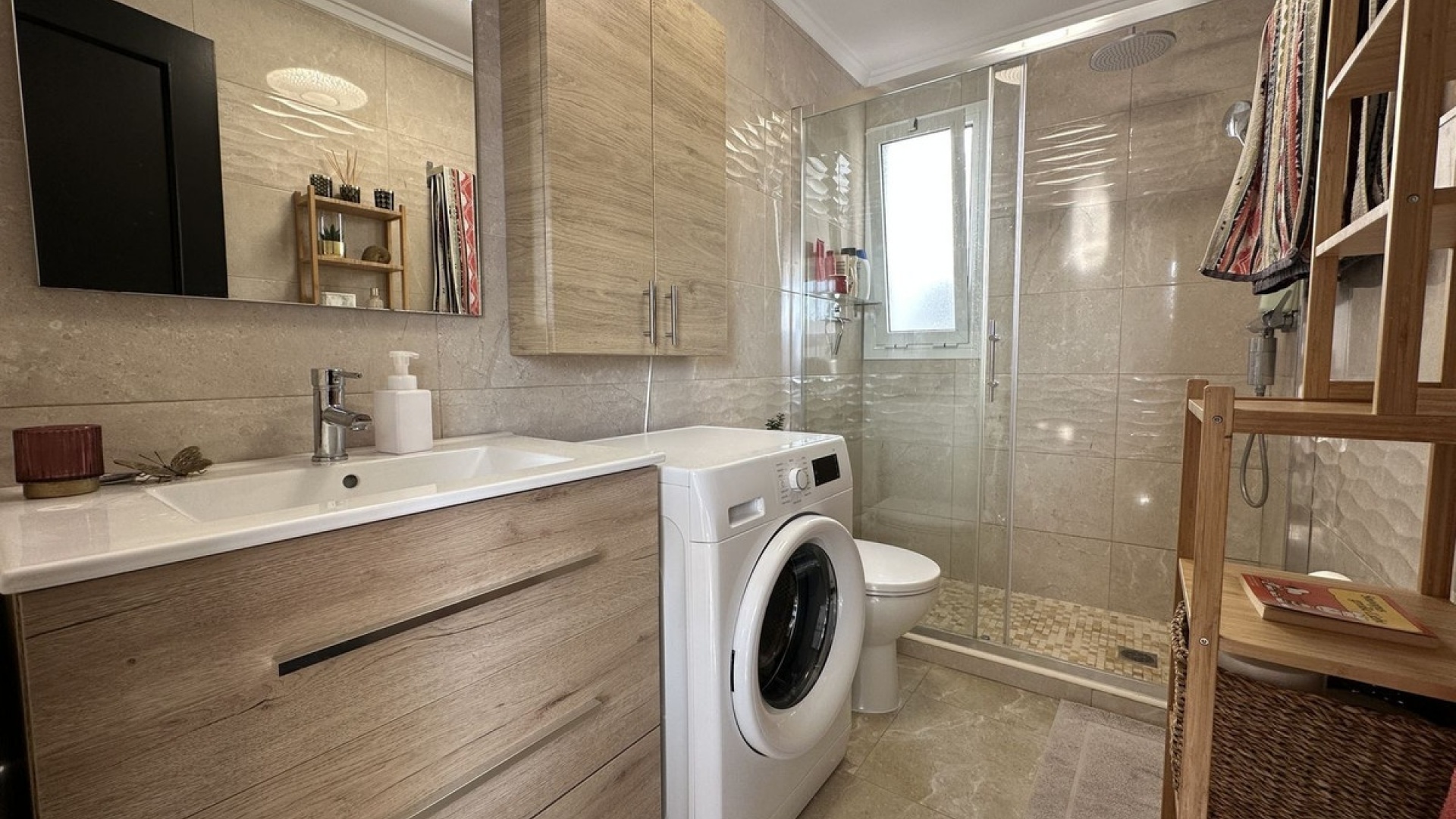 Resale - Apartment - Torrevieja - Torrevieja Centro