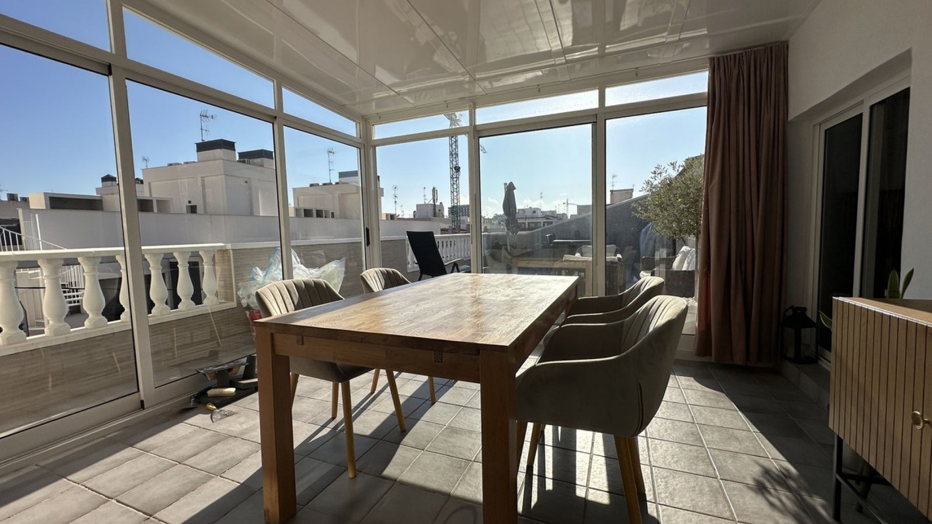 Resale - Apartment - Torrevieja - Torrevieja Centro