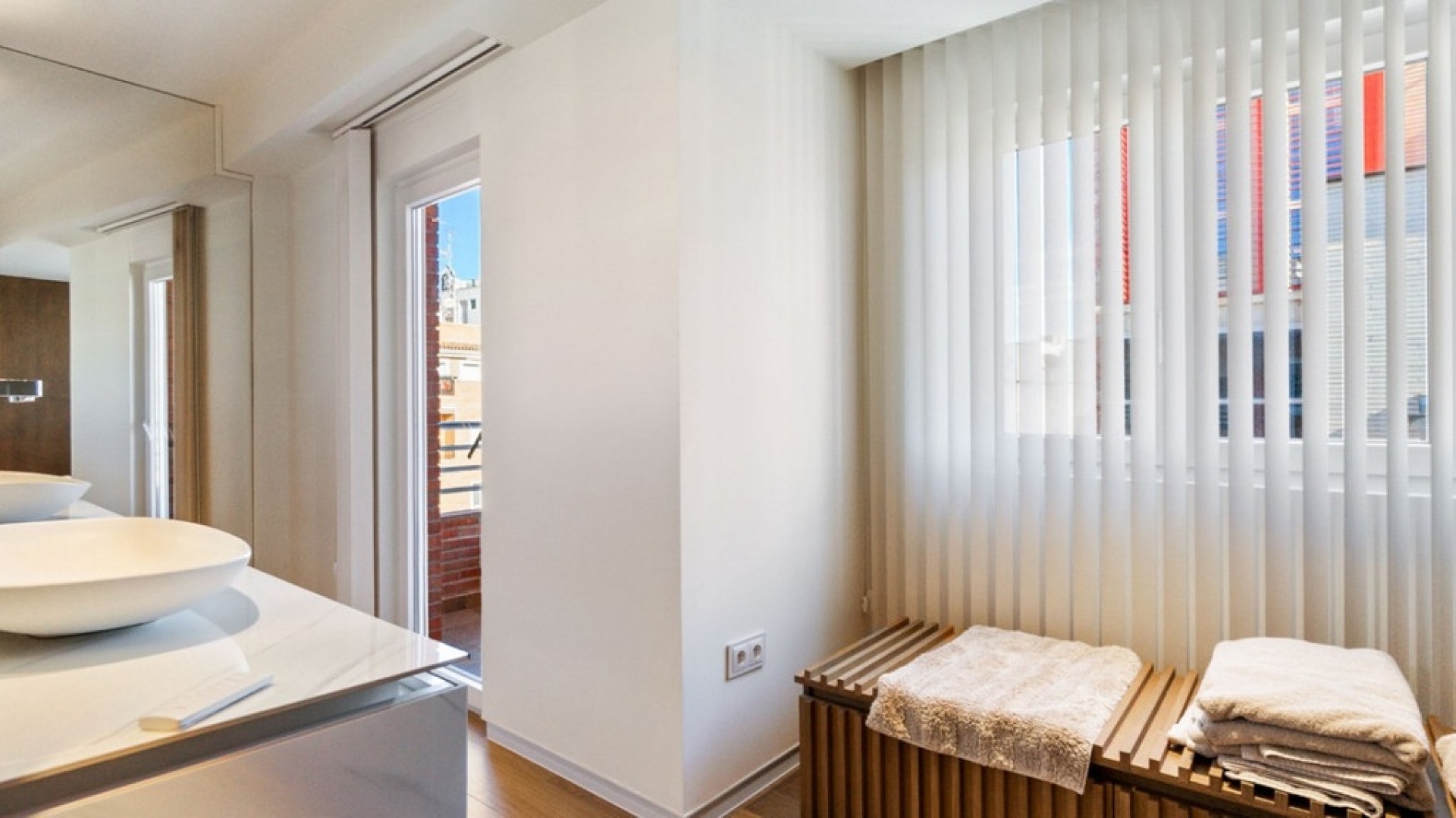 Resale - Apartment - Torrevieja - Torrevieja Centro