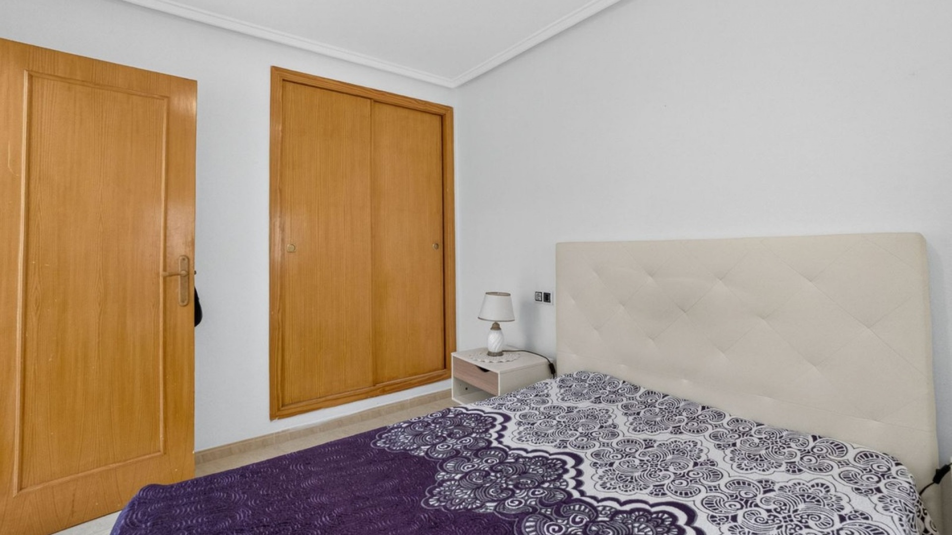 Resale - Apartment - Torrevieja - Torrevieja Centro