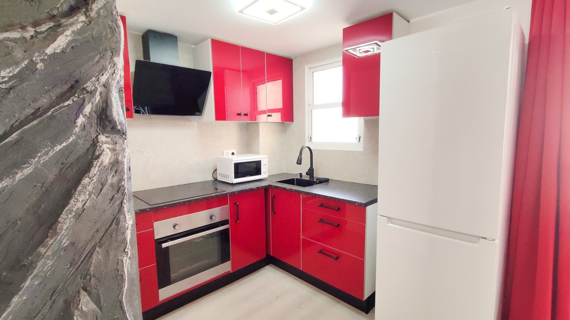 Resale - Apartment - Torrevieja - Torrevieja Centro