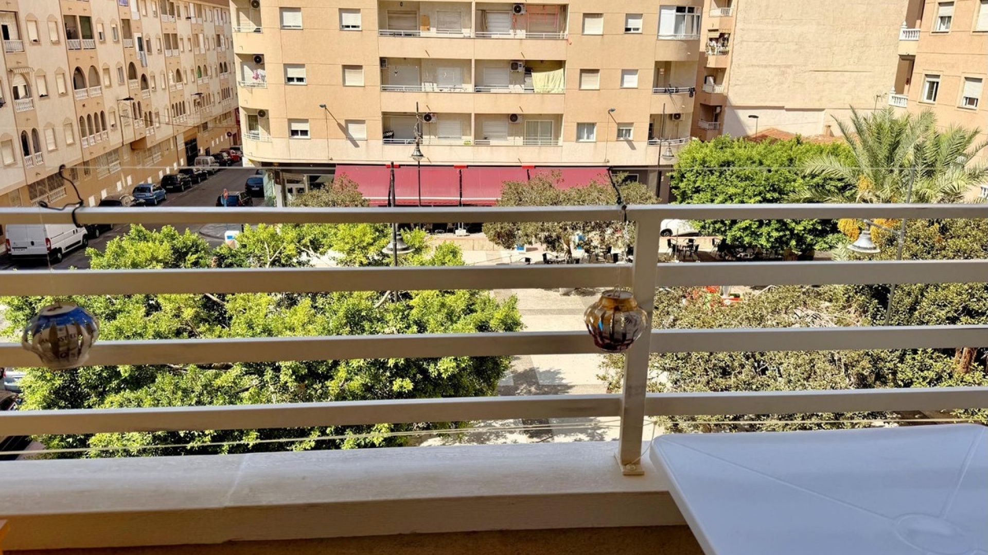 Resale - Apartment - Torrevieja - Torrevieja Centro