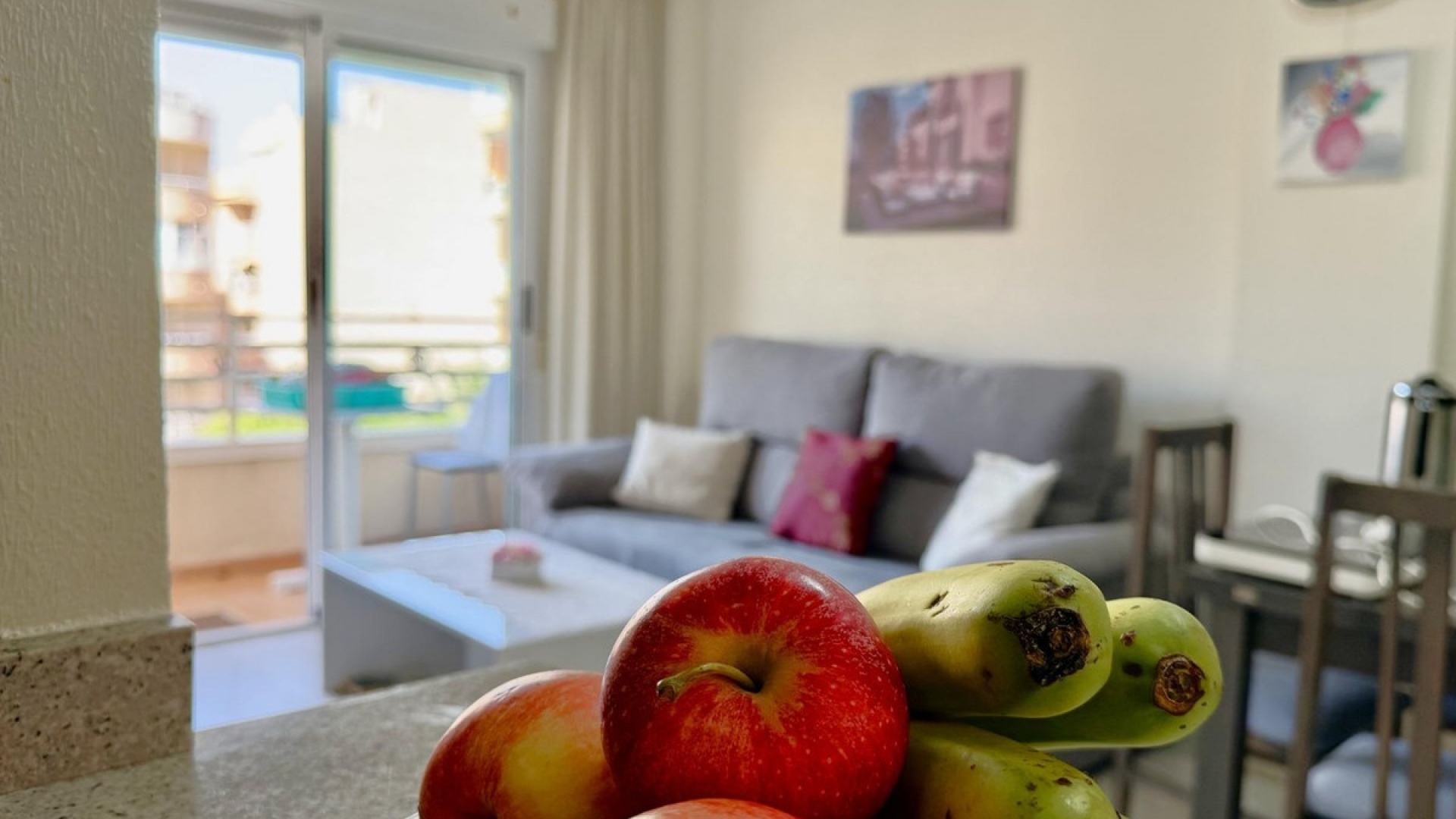 Resale - Apartment - Torrevieja - Torrevieja Centro